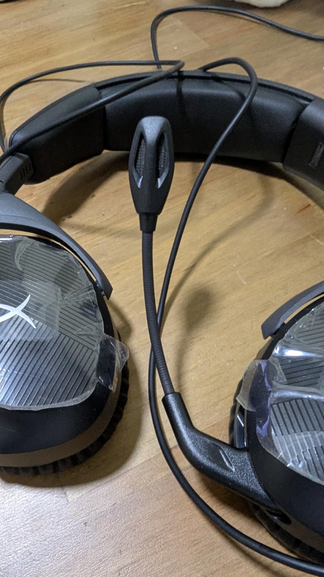 HyperX Cloud Stinger 2 - Gaming Headset, DTS Headphone:X Spatial Audio, Lightweight Over-Ear Headset with mic, Swivel-to-Mute Function, 50mm Drivers, PC Compatible, Black customer photo 1