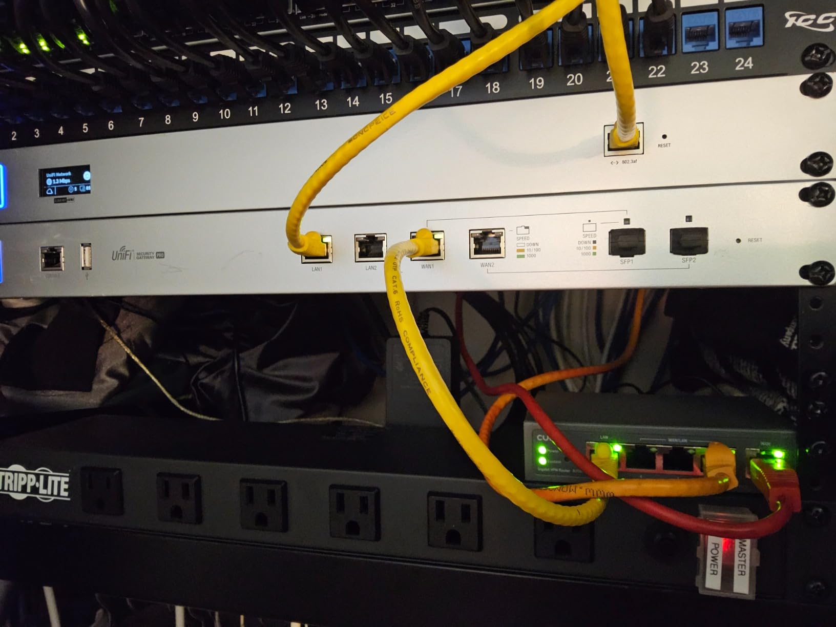 Cudy Gigabit Multi-WAN Router, OpenWRT, Load Balance, 5X GbE, R700 | OpenWRT-ready Multi-WAN tunnel gateway, 5x GbE ports, WireGuard/OpenVPN/IPsec, traffic Balancing, Failover, VLAN, QoS customer photo 2