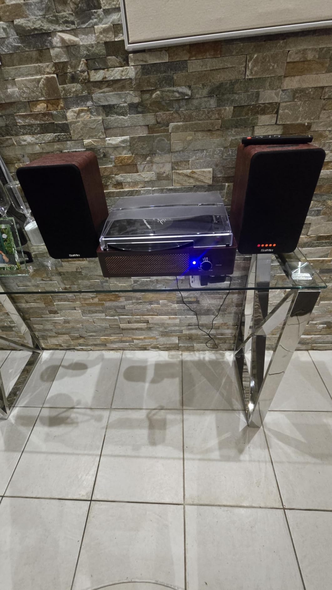 Saiyin Powered Bluetooth Bookshelf Speakers | 40W*2, 4 Inch Woofer, Bluetooth/Optical/Auxiliary/RCA Inputs, Sub Out, TV/Turntable/Record Player/PC/Computer customer photo 2