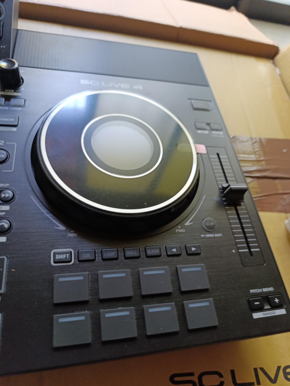 Denon DJ SC LIVE 4 Standalone DJ Controller Black | 4-Deck Controller with Stem Separation, Wi-Fi Streaming, Bluetooth, Built-In Speakers customer photo 2
