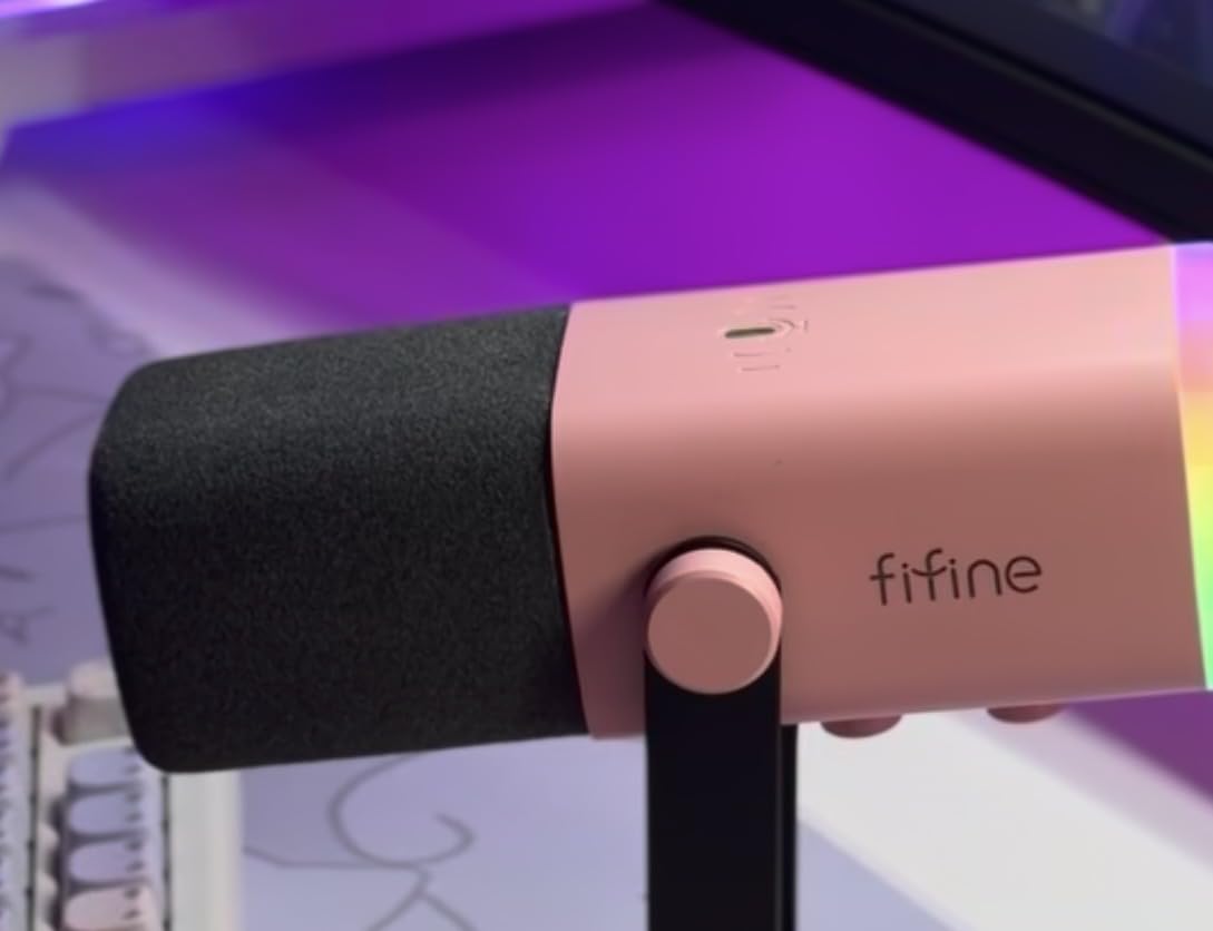 FIFINE AmpliGame AM8 USB/XLR Dynamic Microphone for Gaming Streaming | Podcast Mic with RGB Light, Mute Button, Headphones Jack, Desktop Stand, for Vocal Recording Singing YouTube customer photo 2