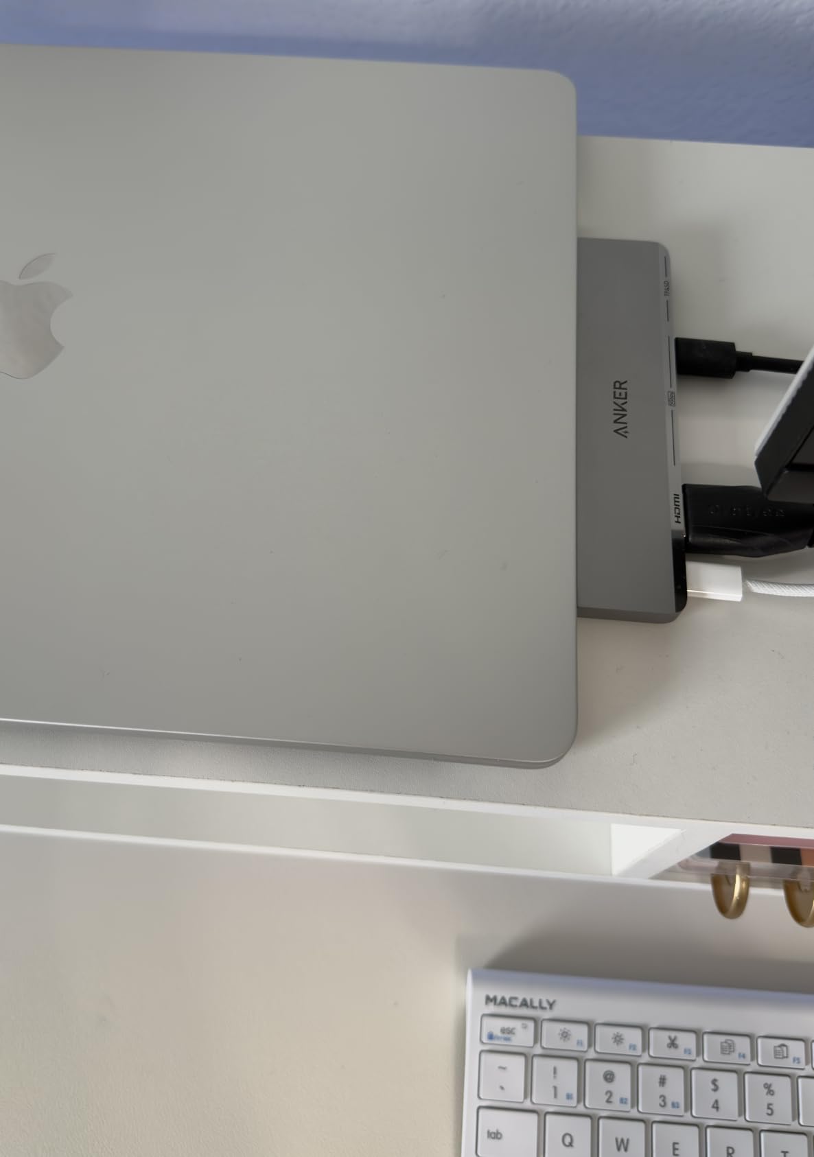 Anker USB-C Hub for MacBook, 7-in-2 Mac Dock with 4K@60Hz HDMI, Thunderbolt 4 Compatible, USB-C and 2 USB-A 5Gbps Data Ports, for MacBook Pro, MacBook Air M4/M5 customer photo 1