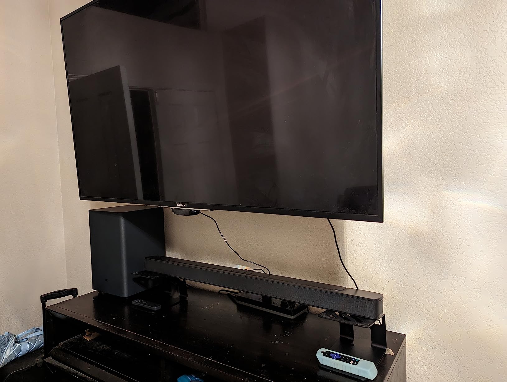 JBL Bar 2.1 Deep Bass (MK2) - 2.1 Channel soundbar with Wireless subwoofer (6.5''), 300W Max Output, Bluetooth Enable (Black) customer photo 2