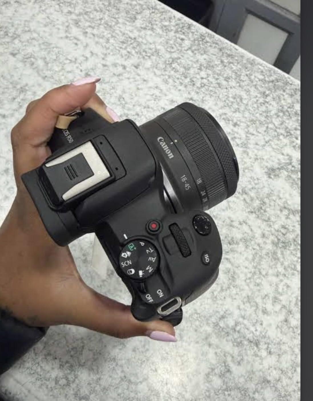 Canon EOS R50 Mirrorless Camera RF-S18-45mm F4.5-6.3 is STM Lens Kit, 24.2MP APS-C, 4K Video, Vlogging & Content Creation customer photo 2