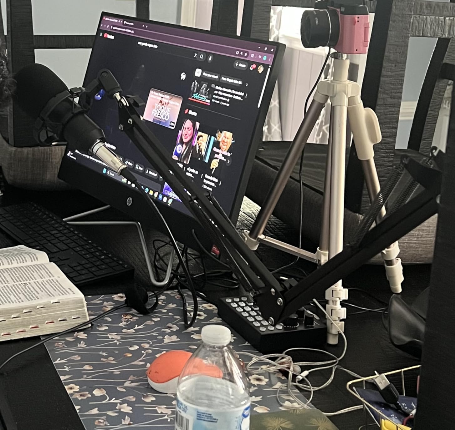 CofeLife Podcast Equipment Bundle, BM800 Podcast Microphone Bundle with V8s Voice Changer, Condenser Microphone Recording Studio Package for Podcasting Live Streaming Singing PC Mobile TikTok YouTube customer photo 2