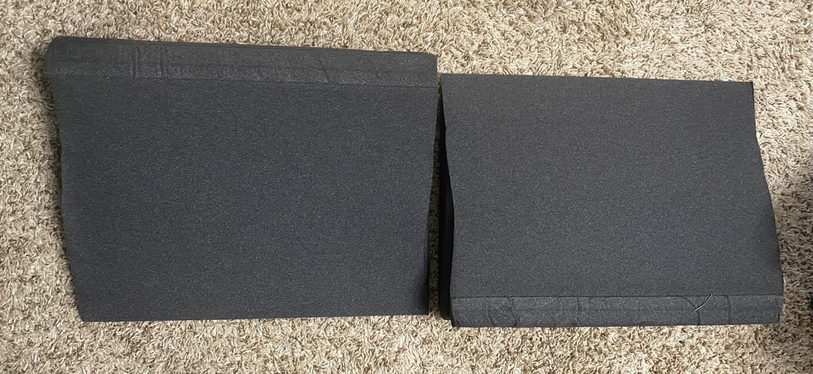 Foroomaco Delta Bass Traps, 16.5 x 15.8 x 12 in, for Wall Corners, 2-Pack | Stackable super chunk corner bass traps for vertical wall corners and floor-to-ceiling treatment in studios and home theaters customer photo 2