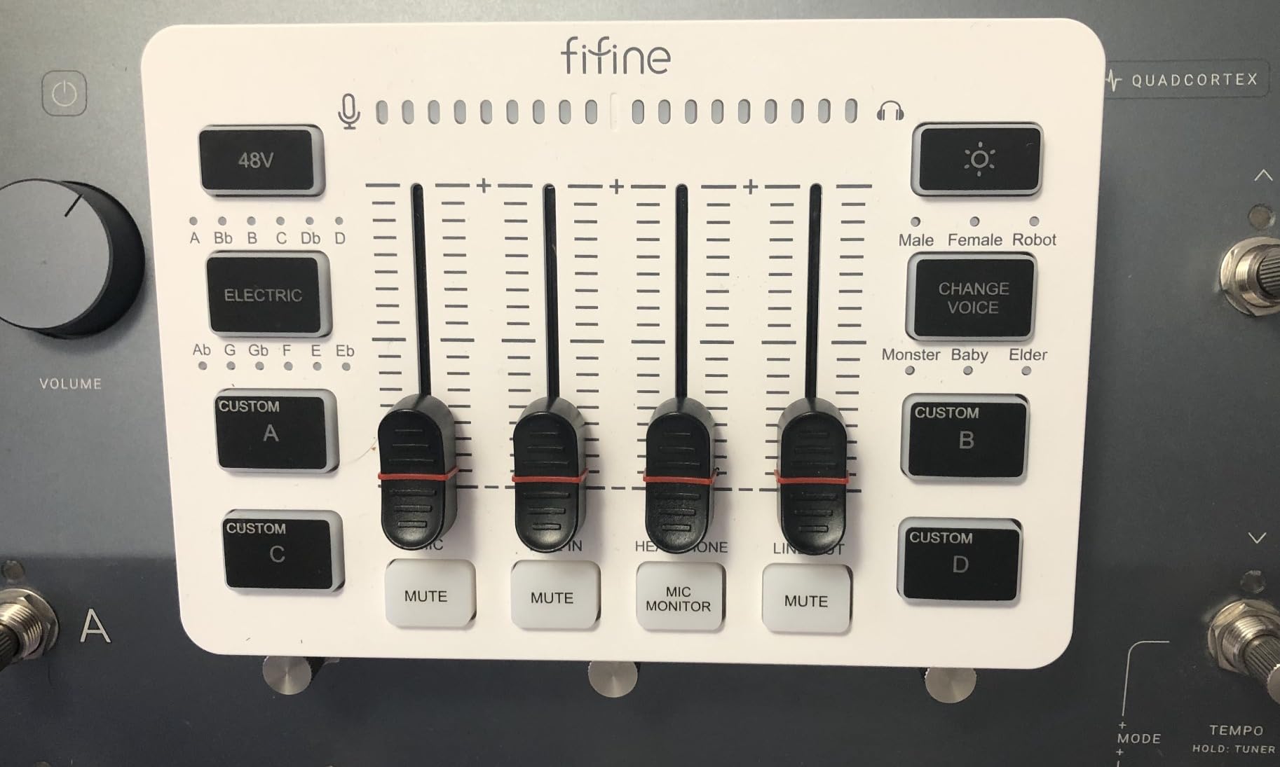 FIFINE Gaming Audio Mixer, Streaming RGB PC Mixer with XLR Microphone Interface customer photo 1