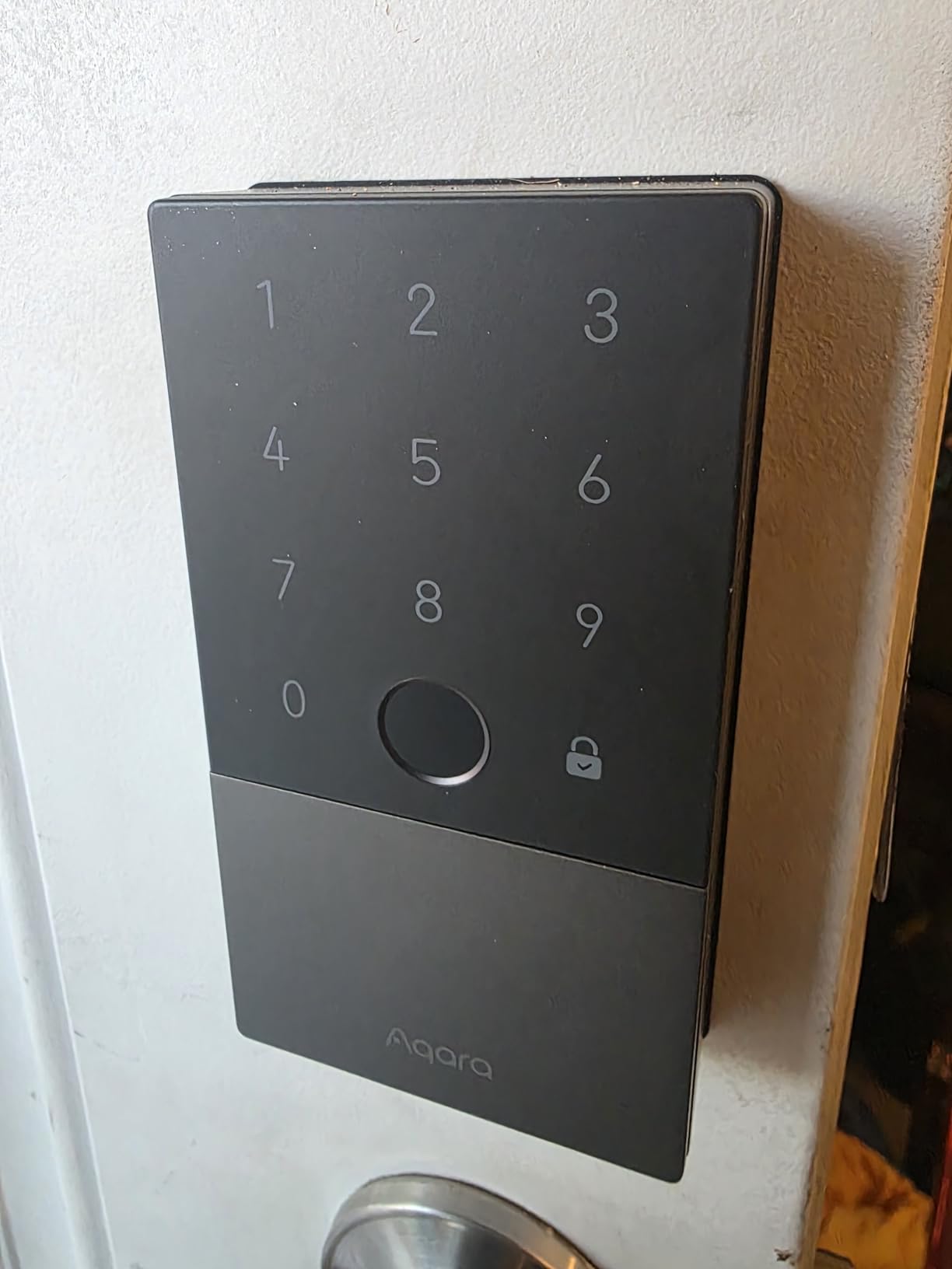 Aqara Smart Lock U100, Apple Home Key, Fingerprint Deadbolt, Gray | Matter Over Thread, Keyless Entry Door Lock, Touchscreen Keypad, IP65 Weatherproof, Supports Apple HomeKit, Alexa, Google customer photo 1