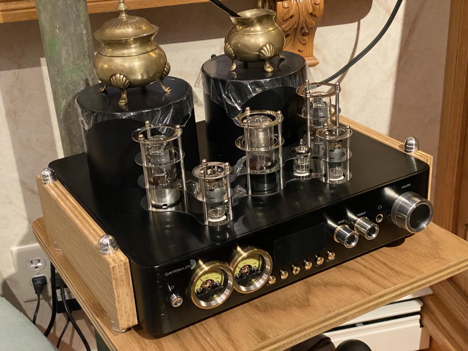 Dayton Audio HTA200 Integrated Stereo Hybrid Tube Amplifier 200 Watts customer photo 1