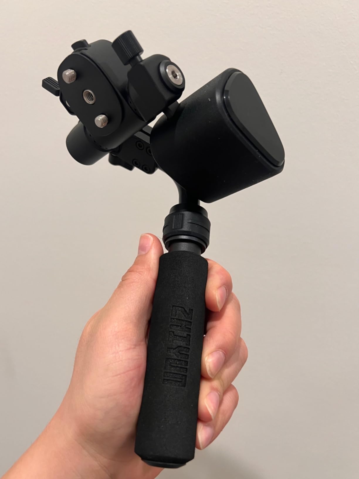 Zhiyun Weebill 3S Combo 3-Axis Gimbal Stabilizer for DSLR and Mirrorless Camera Compatible with Sony Nikon Canon Panasonic LUMIX Extendable Sling Grip Integrated Fill Light PD Fast Charge customer photo 2