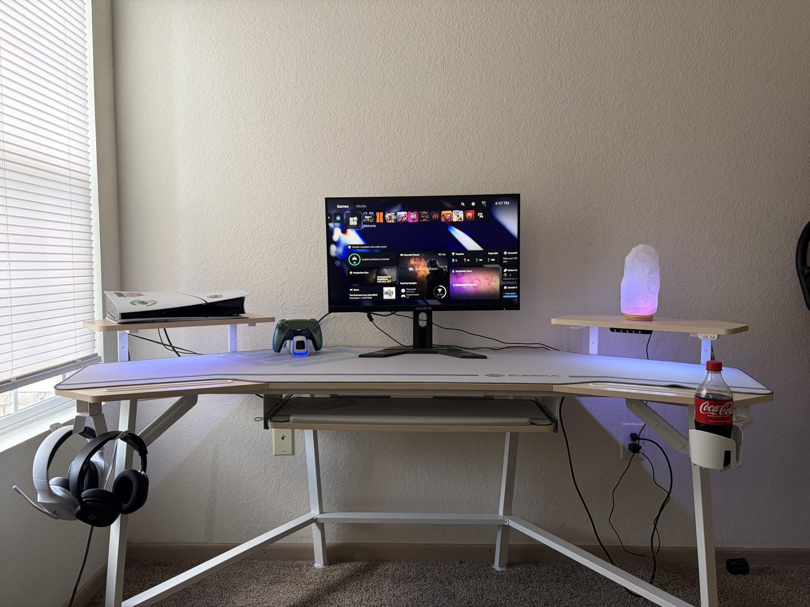 EUREKA ERGONOMIC Gaming Desk Wing Shaped Keyboard Tray 72 Inch Walnut customer photo 2