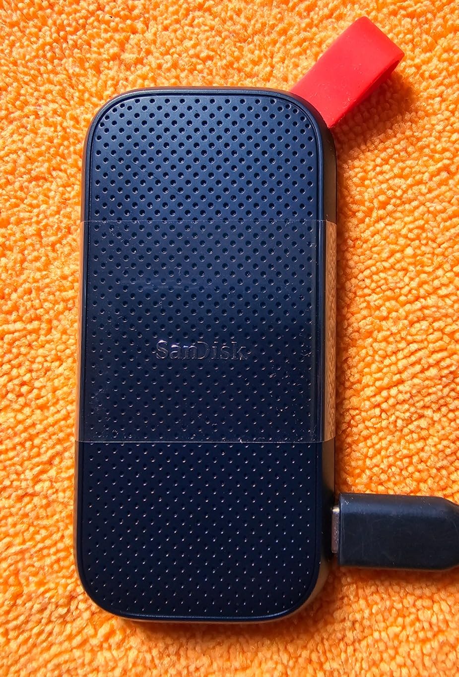 SanDisk 1TB Portable SSD - Up to 800MB/s, USB-C, USB 3.2 Gen 2 customer photo 1