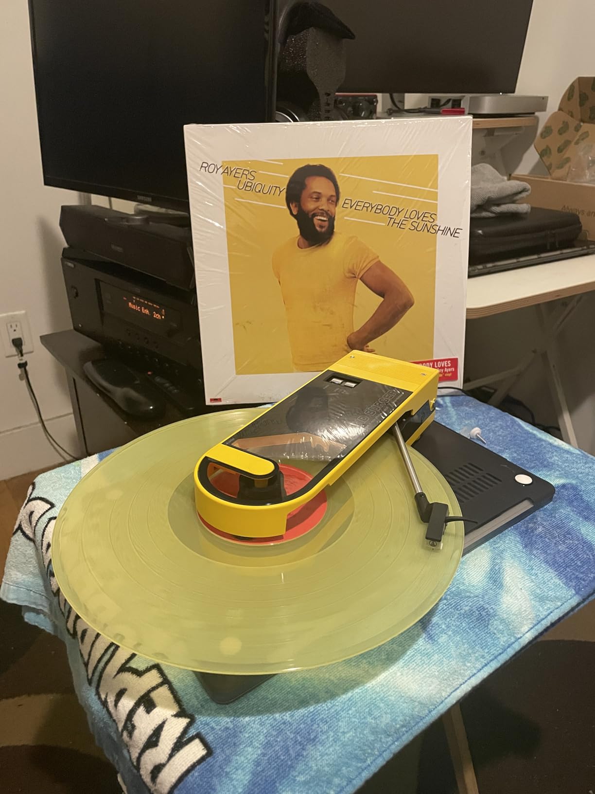 Audio-Technica AT-SB727-YL Portable Turntable, Yellow customer photo 2