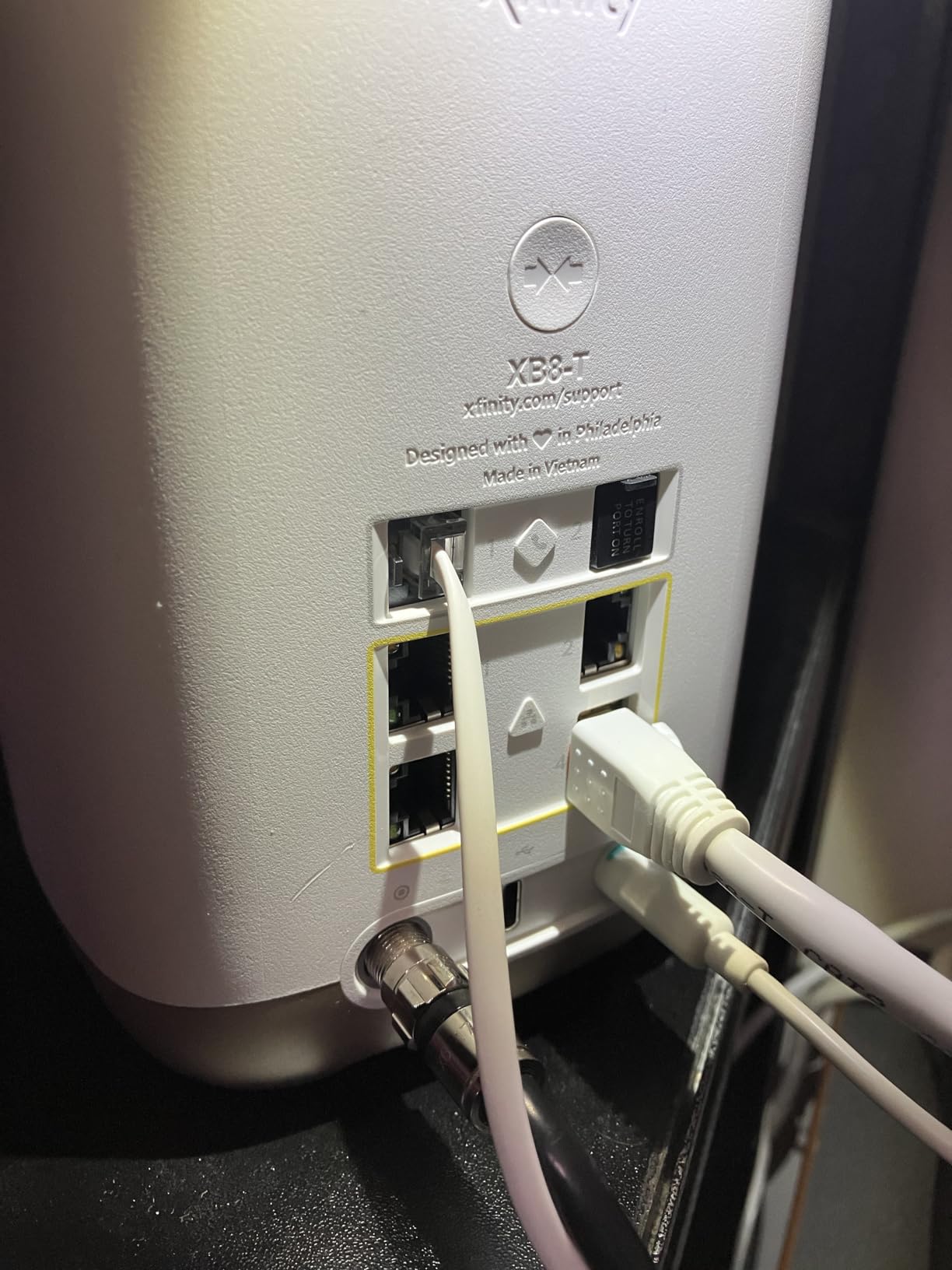 Amazon eero Pro 7 Tri-Band Mesh Wi-Fi 7 Router (3-Pack) customer photo 2