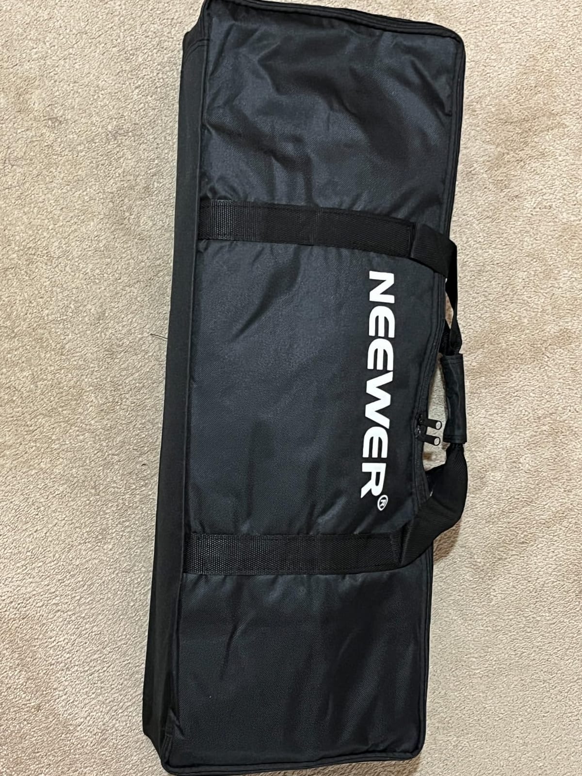 NEEWER 2 Pack 520W Equivalent RGB Softbox Lighting Kit App Control, NK800 customer photo 2