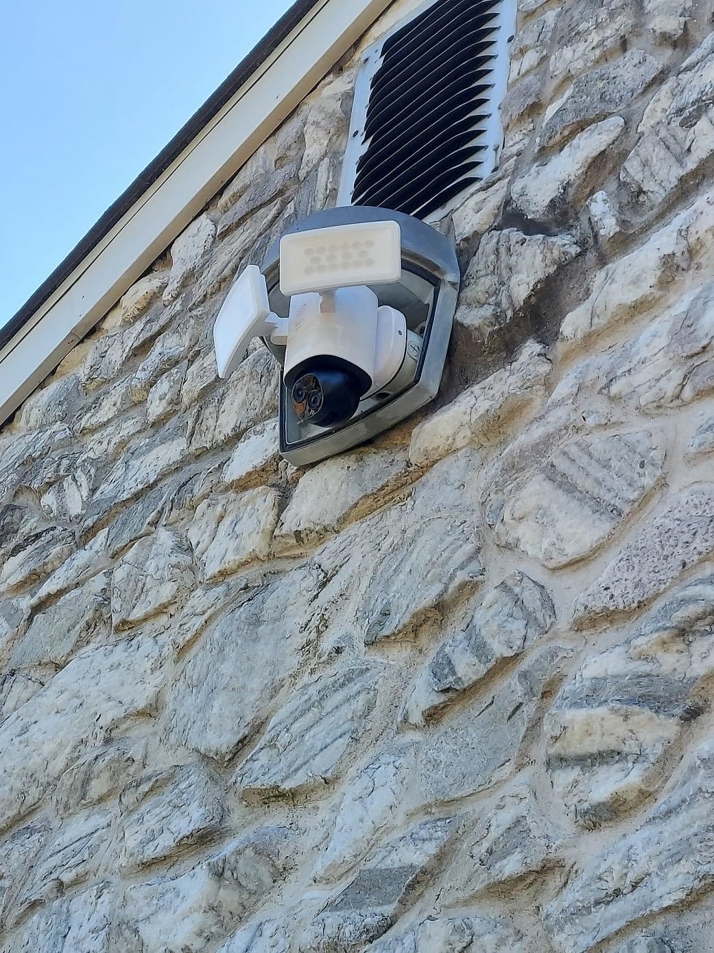 eufy Security Floodlight Camera E340, Dual-Lens, 360° Coverage, 8X Zoom | Pan & Tilt, AI Detection & Tracking, 24/7 Recording, 2000 LM, Dual-Band Wi-Fi 6, No Monthly Fee, Wired Outdoor customer photo 1