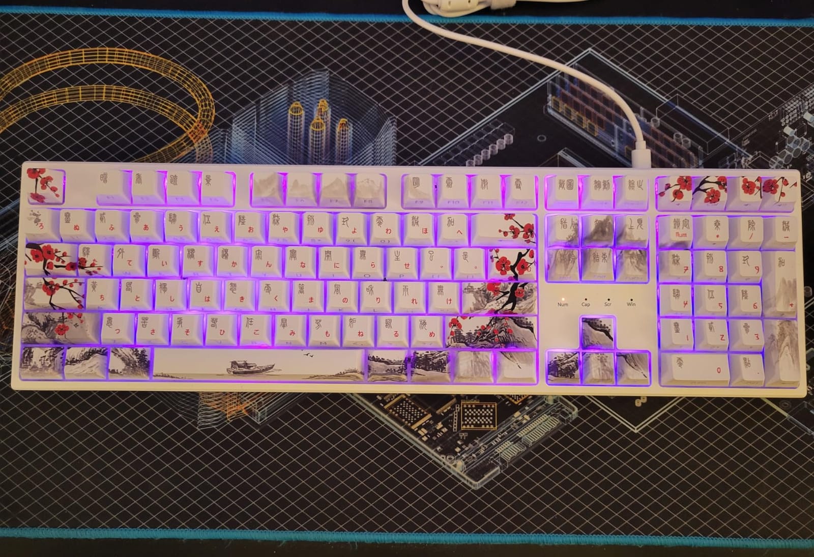 Redragon K668 108-Key Hot-Swap Wired RGB Gaming Keyboard, Extra 4 Hotkeys | Dedicated Shortcut Keys for Mute, Calc & Desktop, Cushioned Noise Dampening for Creamy Thocky Sound, Swap-Ready, PRO Software customer photo 2