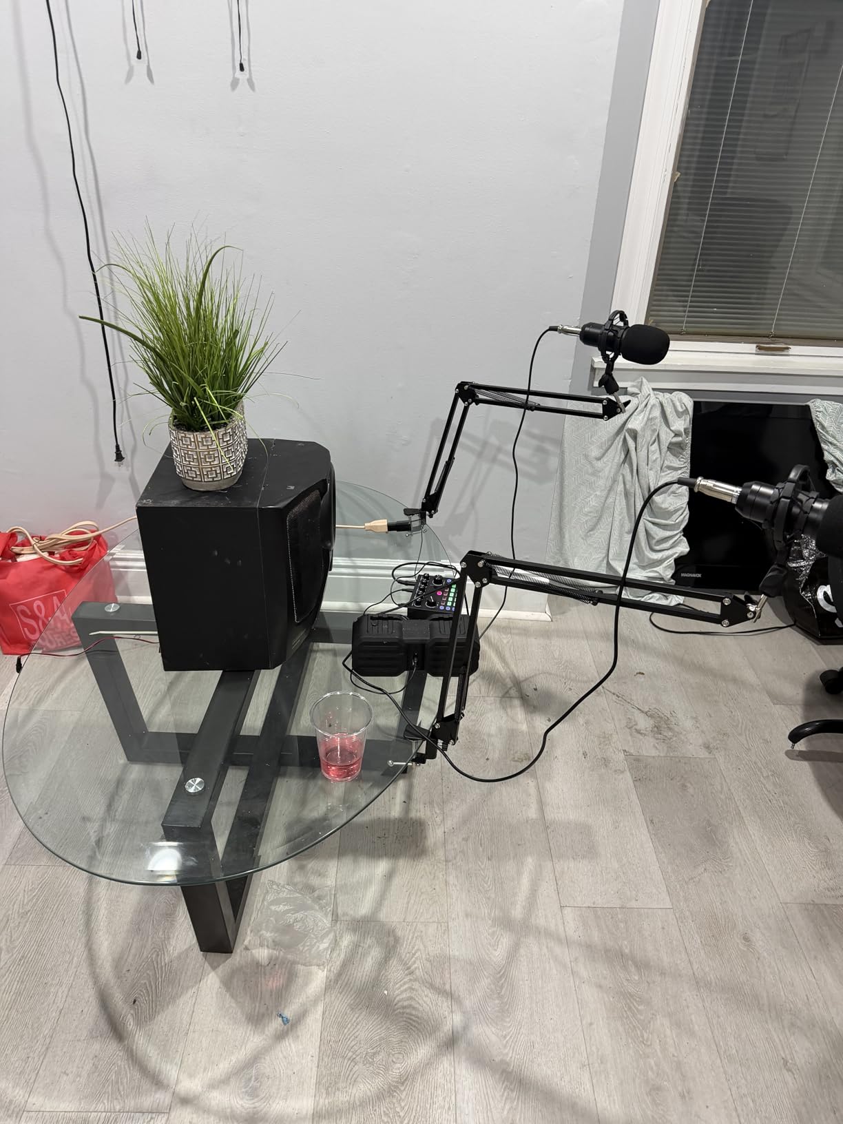 sktome Podcast Equipment Bundle for 2, V8s Voice Changer with BM-800 Podcast Microphone Bundle - Studio Condenser Microphone Perfect for Podcasting, Recording, Singing, Streaming and Gaming customer photo 1