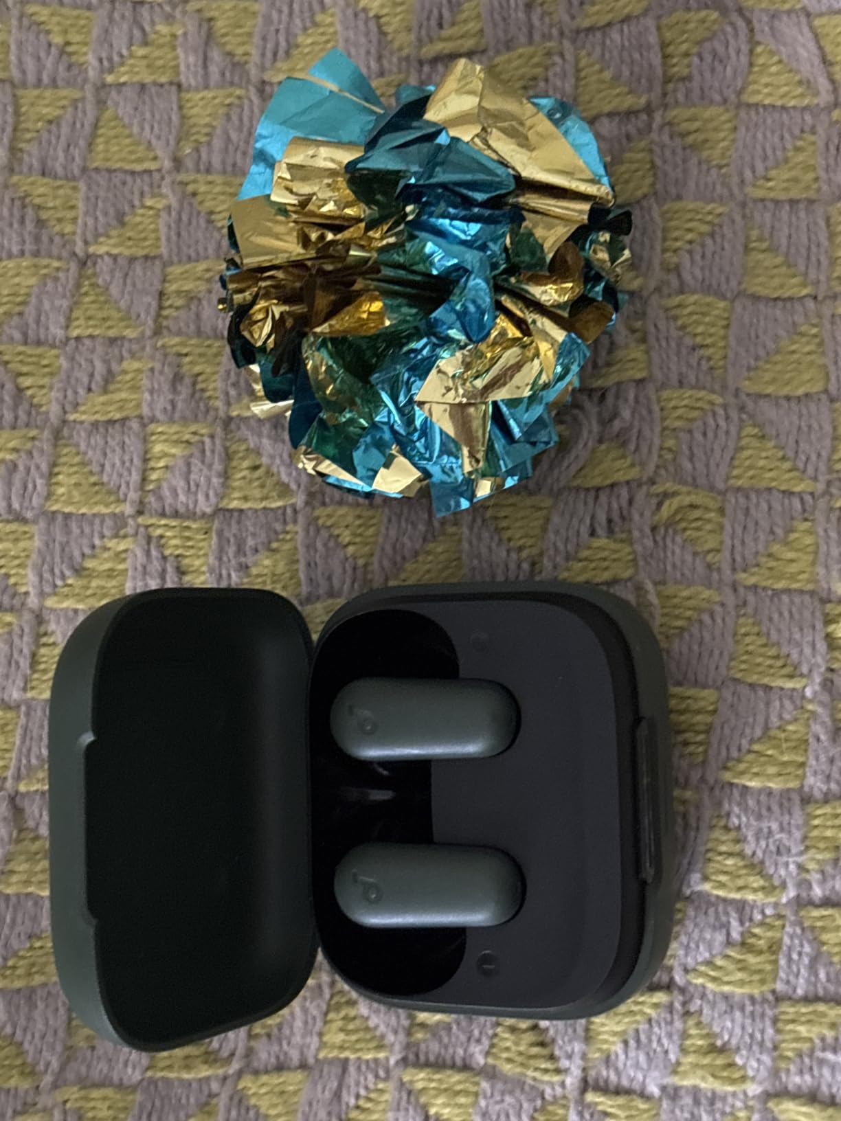 Soundcore P30i by Anker Noise Cancelling Earbuds, Hands-Free Viewing | Strong and Smart Noise Cancelling, Powerful Bass, 45H Playtime, 2-in-1 Case and Phone Stand, IP54, Bluetooth 5.4 customer photo 2