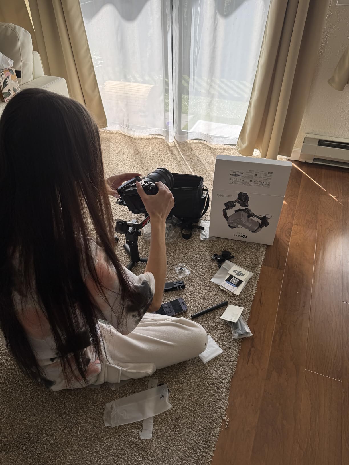 DJI RS 4, Gimbal Stabilizer for Camera, Canon/Sony/Nikon/Fujifilm | 2nd-Gen Native Vertical Shooting, 2-Mode Switch Joystick, Teflon Axis Arms, 3kg Payload customer photo 2