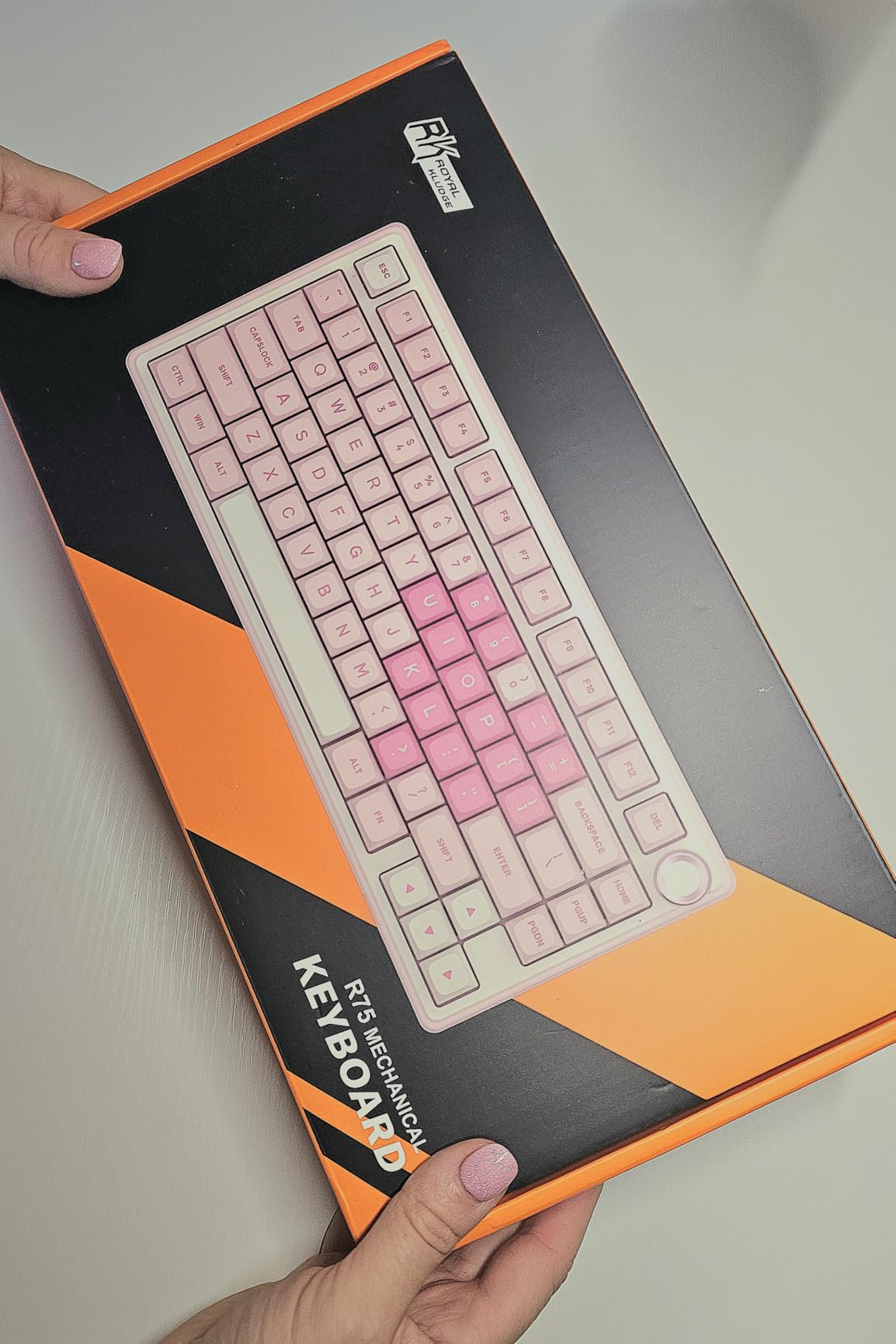 RK ROYAL KLUDGE R75 Wired Mechanical Keyboard with Volume Knob, 75% Mechanical Gaming Keyboard Gasket Mount, Hot Swappable Silver Switch, MDA Profile PBT Keycaps, Creamy Keyboards, Black customer photo 2