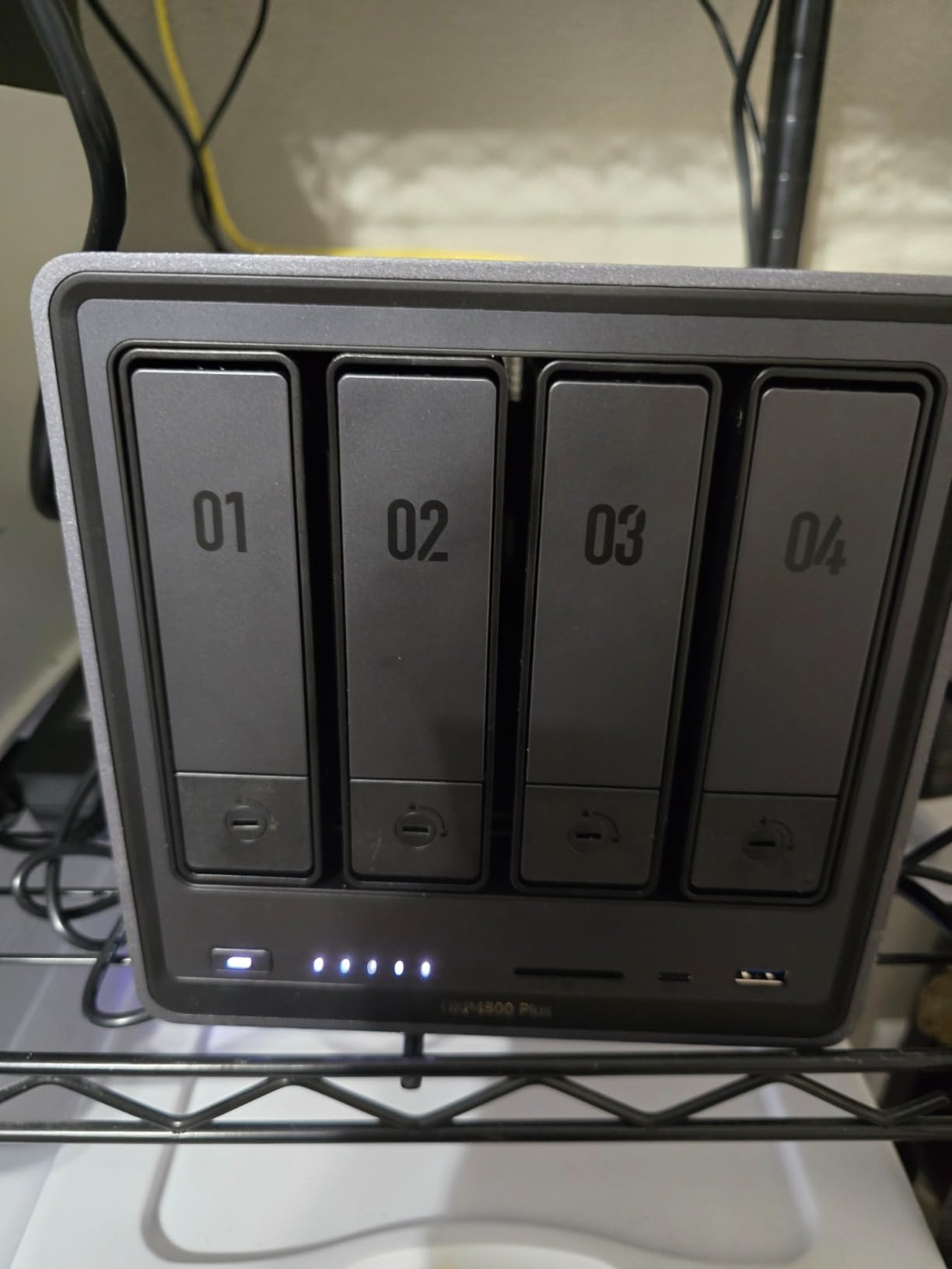UGREEN NAS DXP4800 Plus 4-Bay NAS, Intel Pentium Gold 8505 5-Core CPU | 8GB DDR5 RAM, Built-in 128G SSD, 1x 10GbE, 1x 2.5GbE, 2x M.2 NVMe Slots, 4K HDMI, Desktop Network Attached Storage (Diskless) customer photo 2