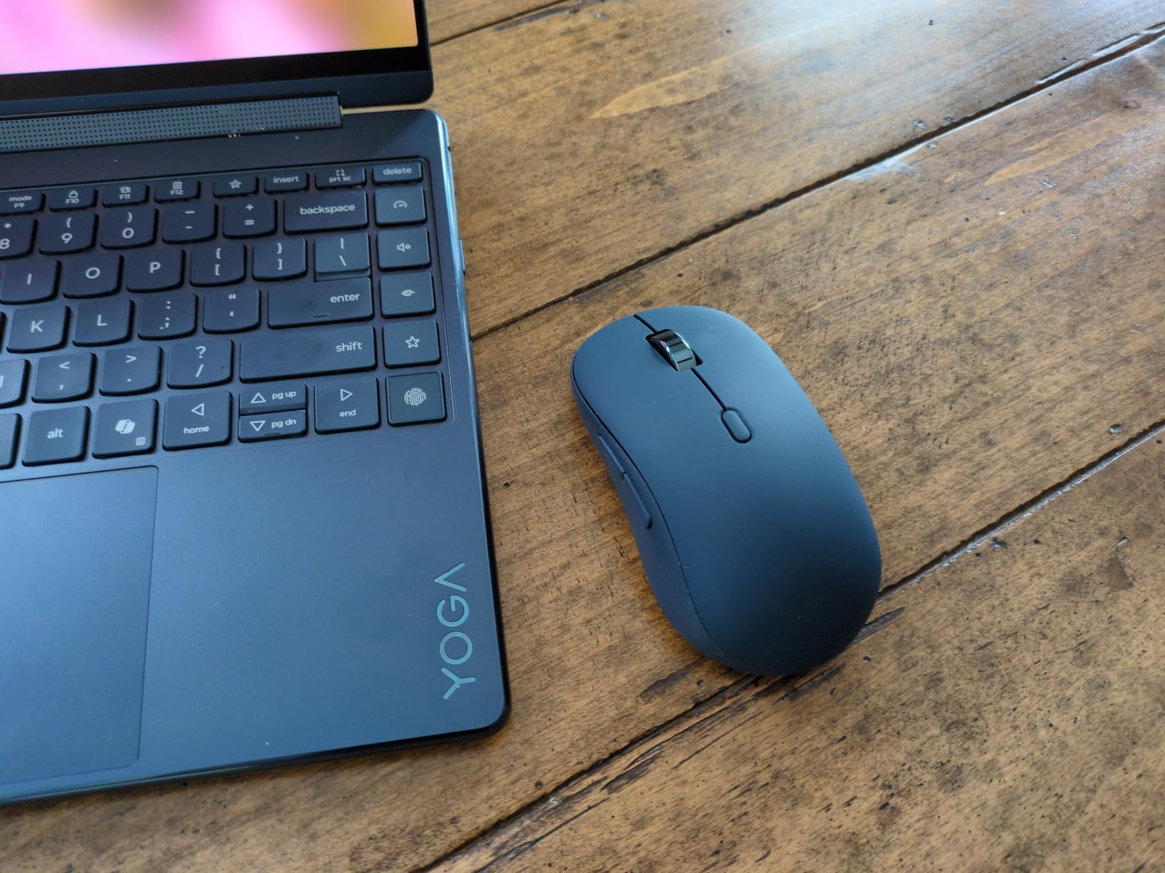 Lenovo Yoga Pro Mouse, Bluetooth, USB-C Rechargable, Dual Mode Bluetooth, 6 Button, Right Handed Design, Ergonomic Design, Programmable Buttons, 2-Way Metal Scroll Wheel, Tidal Teal customer photo 1