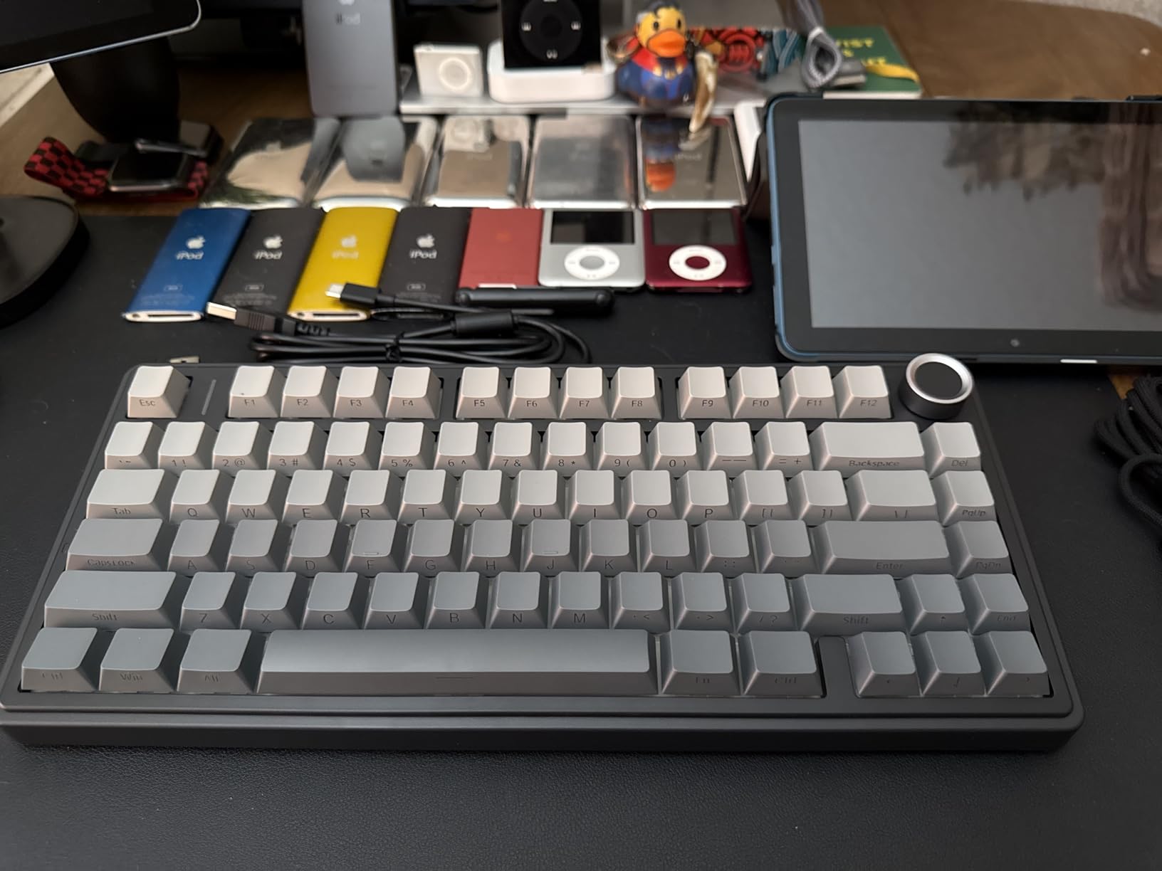 EPOMAKER x Aula F75 Gasket Mechanical Keyboard, 75% Wireless Hot Swappable Gaming Keyboard with Five-Layer Padding & Knob, BT/2.4GHz/USB-C, RGB (Black Gradient, LEOBOG Reaper Switch) customer photo 2
