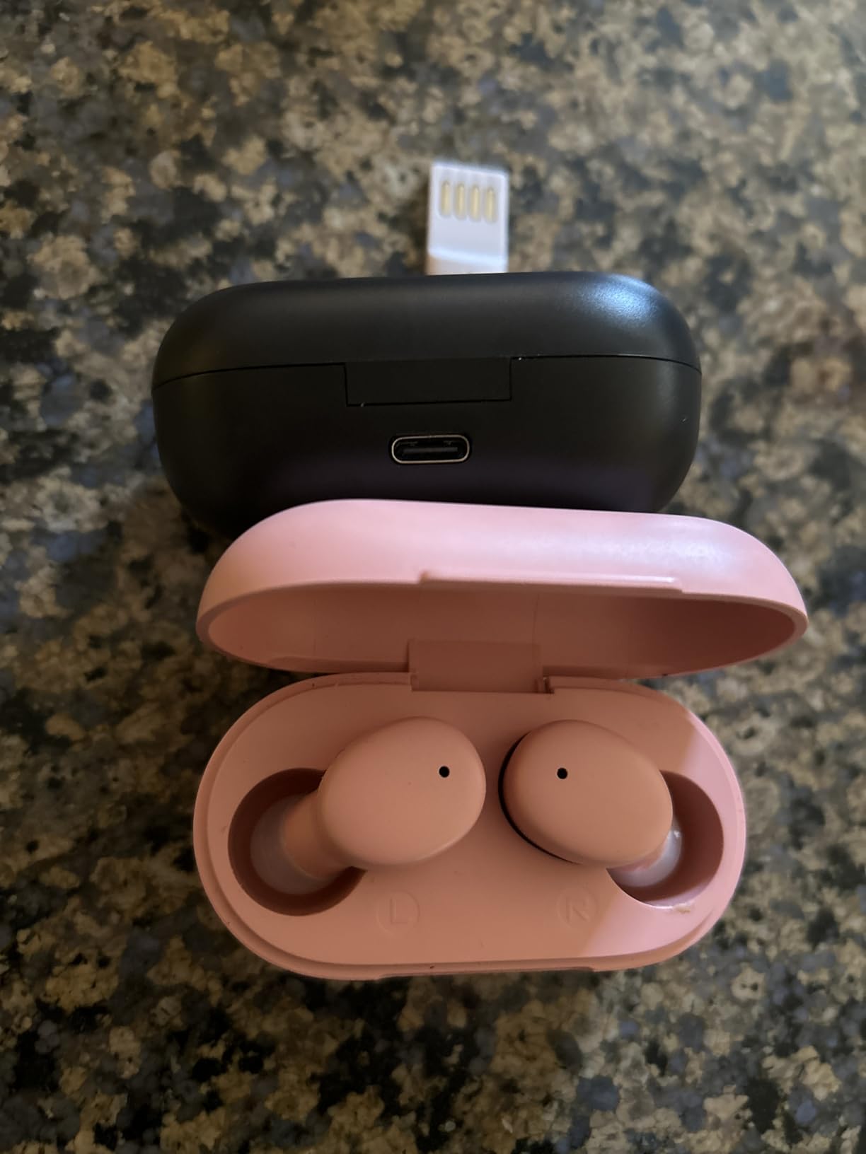 kurdene Wireless Earbuds Bluetooth 5.3 Light Weight in Ear Headphones, Premium Sound Bass Ear buds with Charging Case, Smart Touch Control, Built in Mics Headset, Clear Calls for Sports Workout customer photo 1