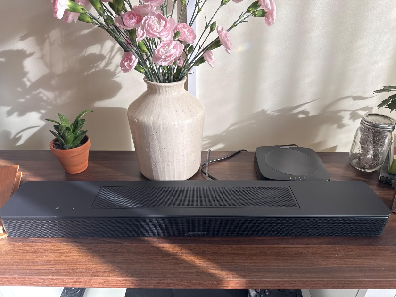 Bose Smart Dolby Atmos Soundbar, All-in-One Soundbar for TV, A.I. Dialogue Mode, Voice Control and Amazon Alexa Built-in, Supports Bluetooth/AirPlay/Spotify Connect/Chromecast, Black customer photo 2