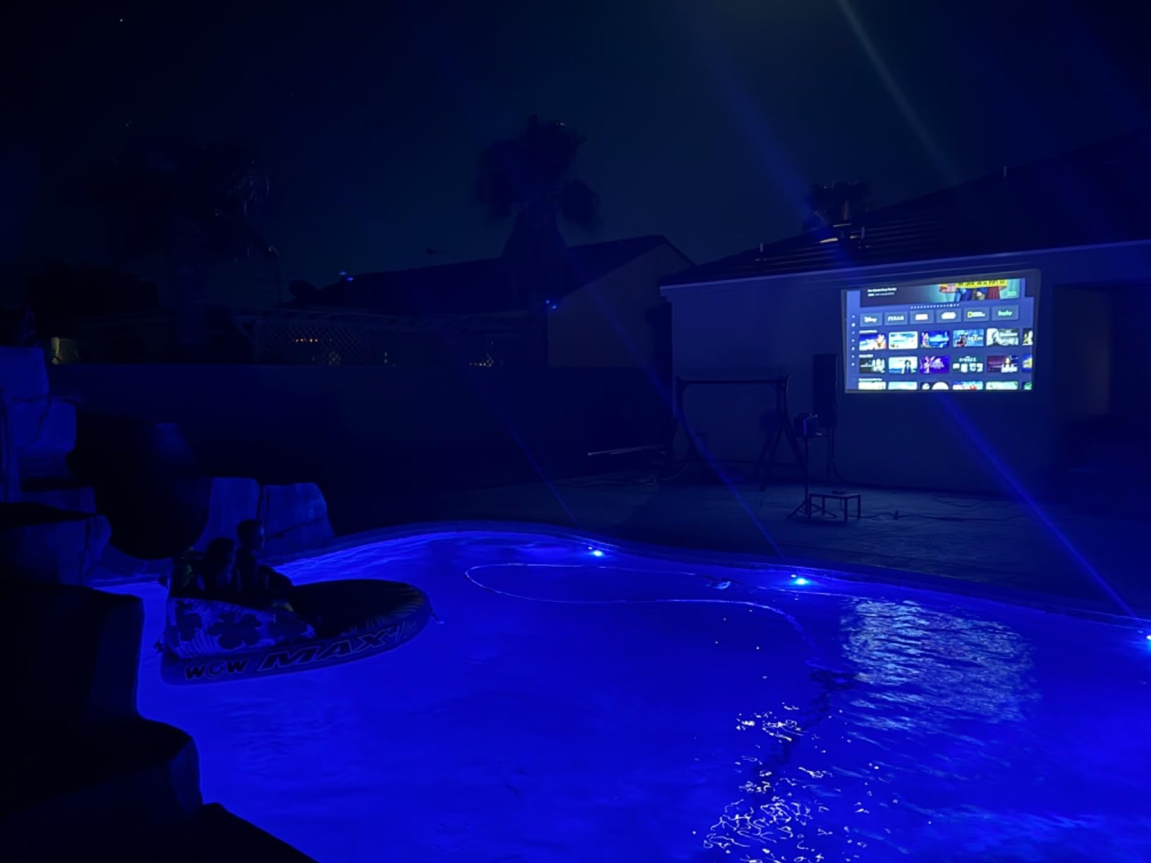 NEBULA Cosmos 4K SE Portable Projector, 1,800 ANSI Lumens | NebulaMaster, HybridBeam, Enhanced Image Quality, Google TV, Portable, 200