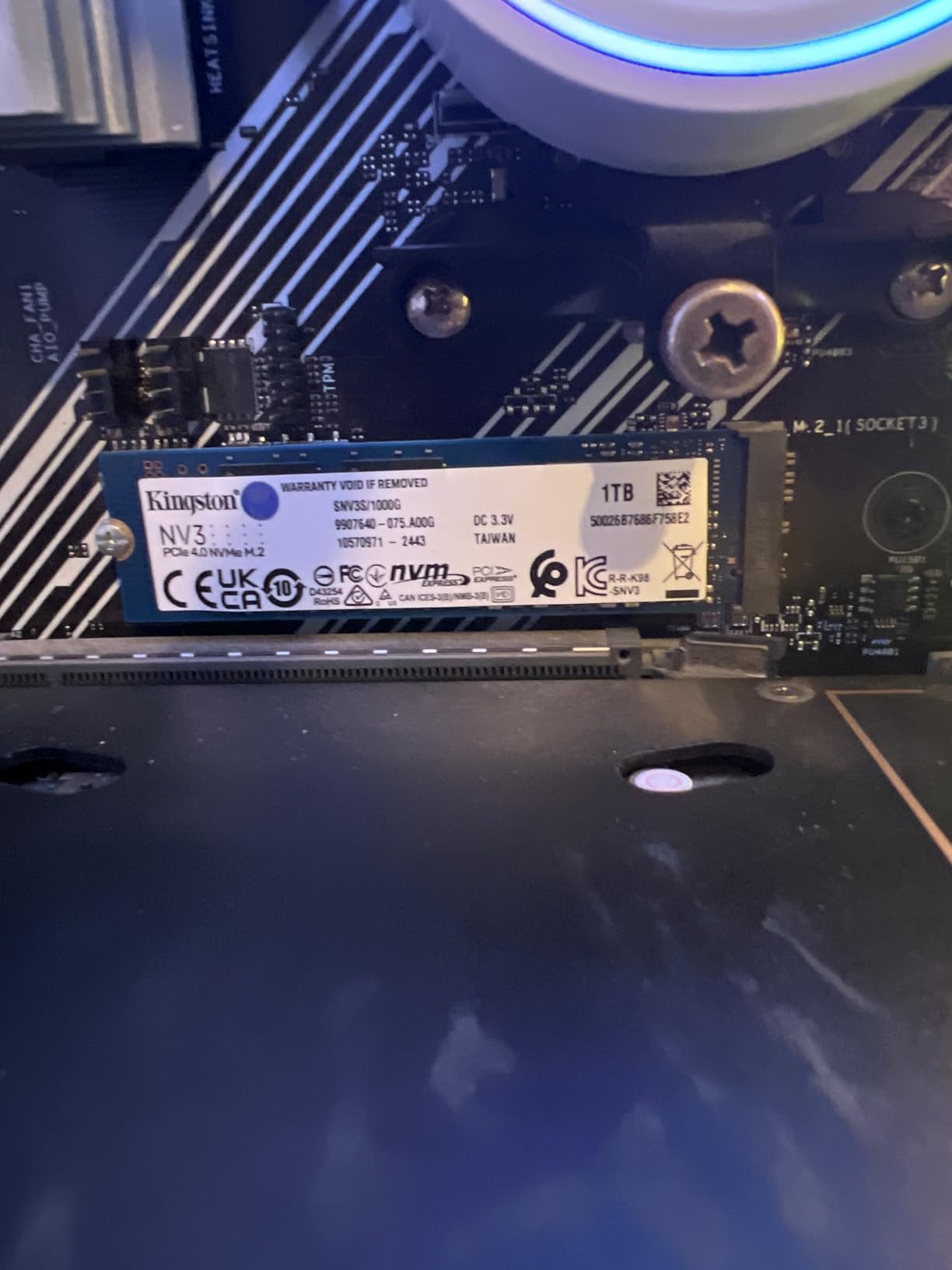 Kingston NV3 1TB M.2 2280 NVMe SSD, PCIe 4.0 Gen 4x4, Up to 6000 MB/s, 6,000MB/s read speeds for laptops, consoles and PCs customer photo 1