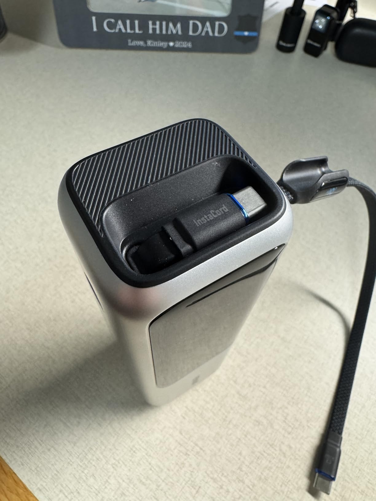 Anker Laptop Power Bank, 25,000mAh Travel Essential with 165W Total Output | 3 USB-C Ports with 100W Max Each, Built-In Retractable Cables, Flight-Ready, for iPhone 17 Series, MacBook, and More customer photo 2