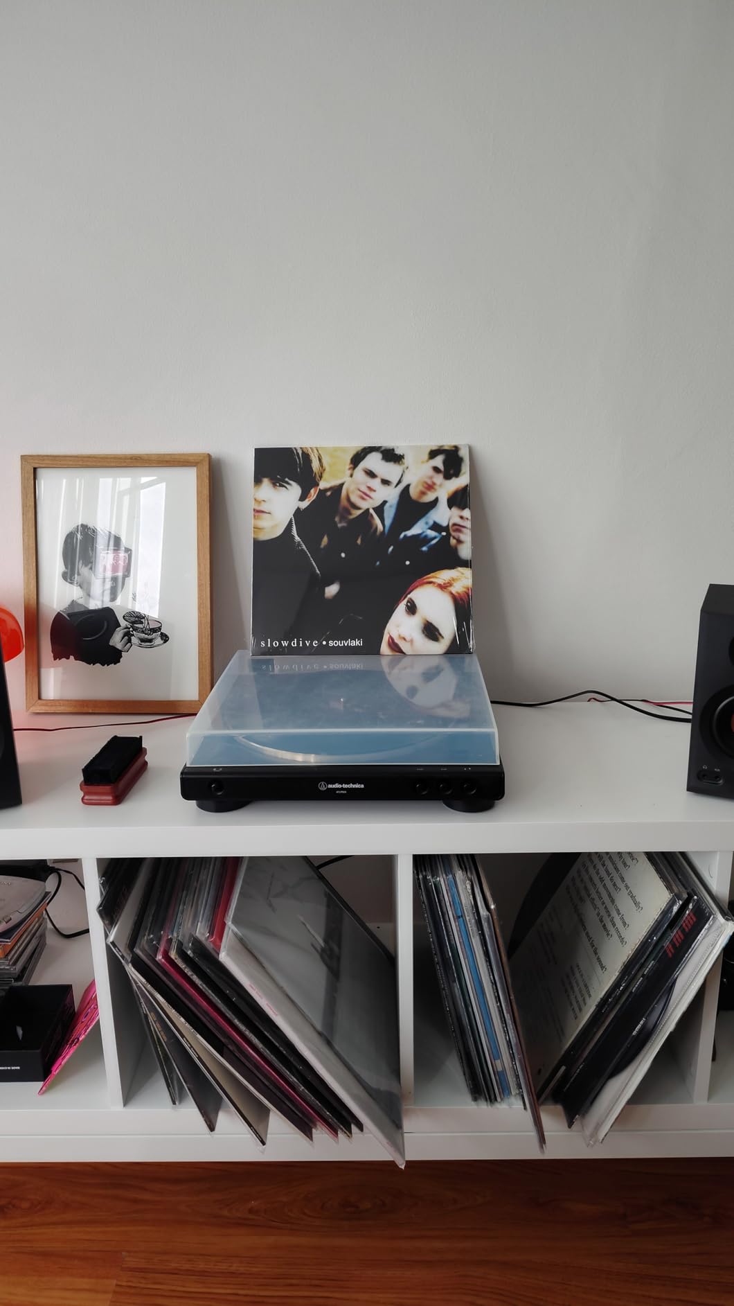 Edifier MR3 Powered Studio Monitor Speakers, Hi-Res Audio Certified Bluetooth V5.4 Active Bookshelf Loudspeakers, 2.0 Computer Speaker with Headphone Output RCA AUX Balanced TRS Input - Black (Pair) customer photo 1