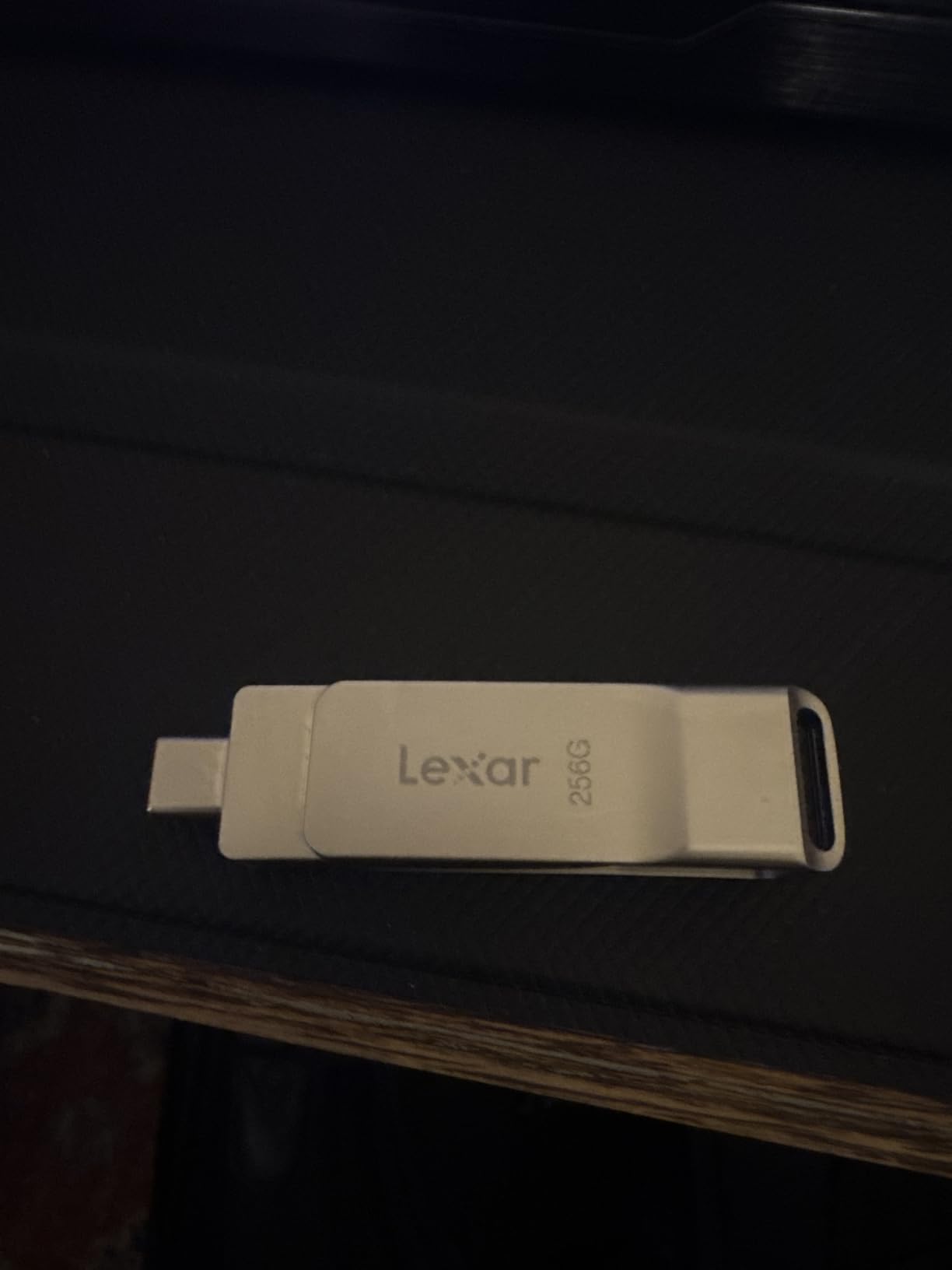 Lexar D40E 256GB Dual USB 3.2 Gen 1 Type-C Jump Drive, Champagne Silver customer photo 2