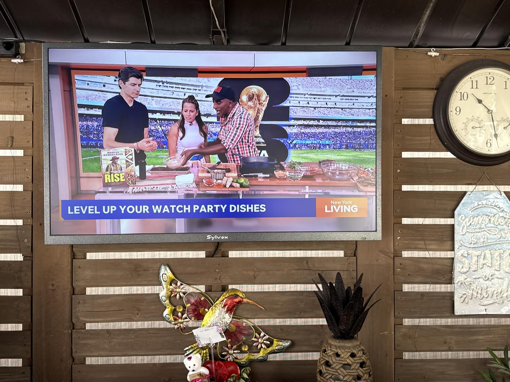SYLVOX 43 Inch Outdoor TV, 4K UHD HDR 10, IP56 Weatherproof Smart Google TV | 700 Nits Partial Sun Outdoor TV for Shaded Outdoor Areas, Temperature Resistant, 178° Wide Viewing Angle, Patio Series 2026 customer photo 2