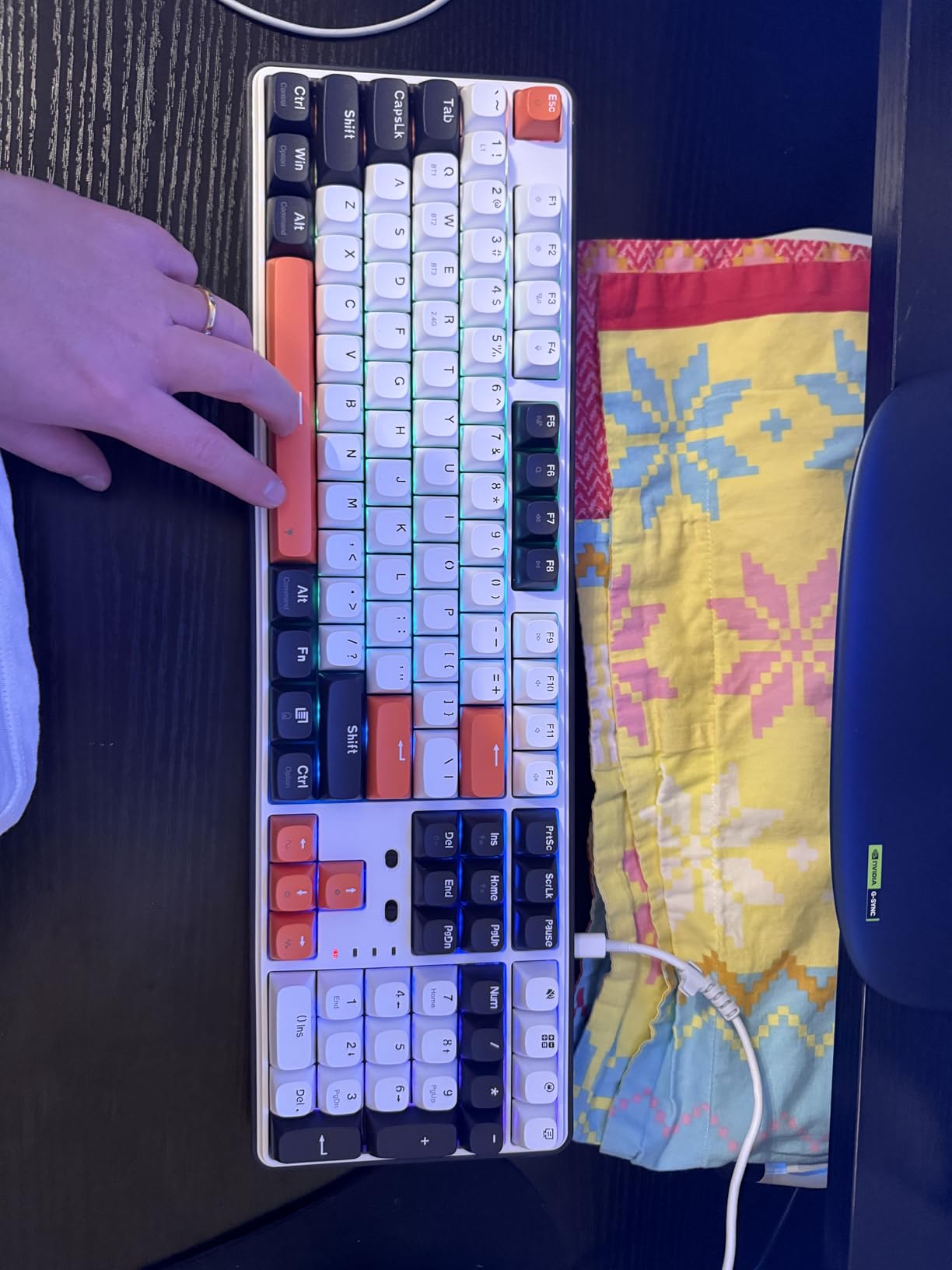 Redragon K689 PRO Wireless 108-Key Gasket RGB Gaming Keyboard, 4 Hotkeys customer photo 2