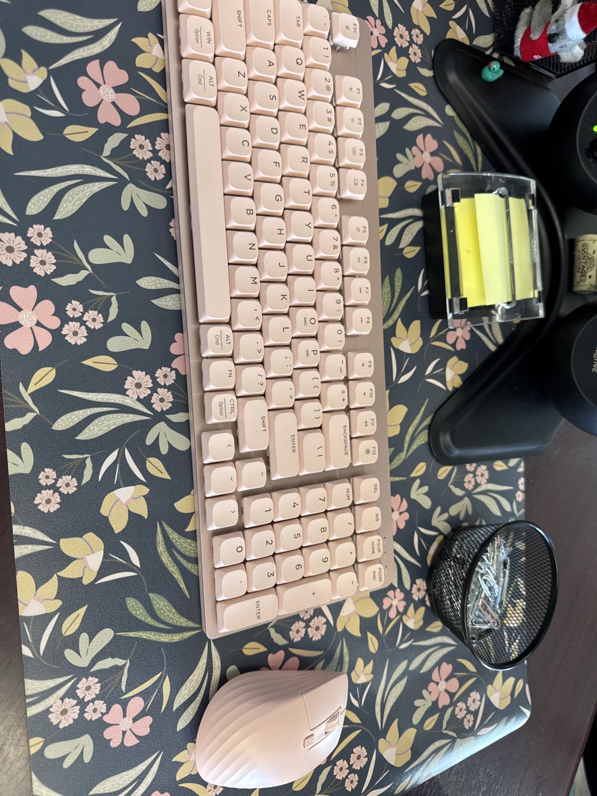 LeadsaiL Wireless Keyboard and Mouse Combo, 2.4Ghz Cordless Mechanical Keyboard and Silent Mouse for Business, Low-Profile Red Switch, 98-Key Compact Slim Keyboard for Windows/MacOS PC Laptop- Silver customer photo 2
