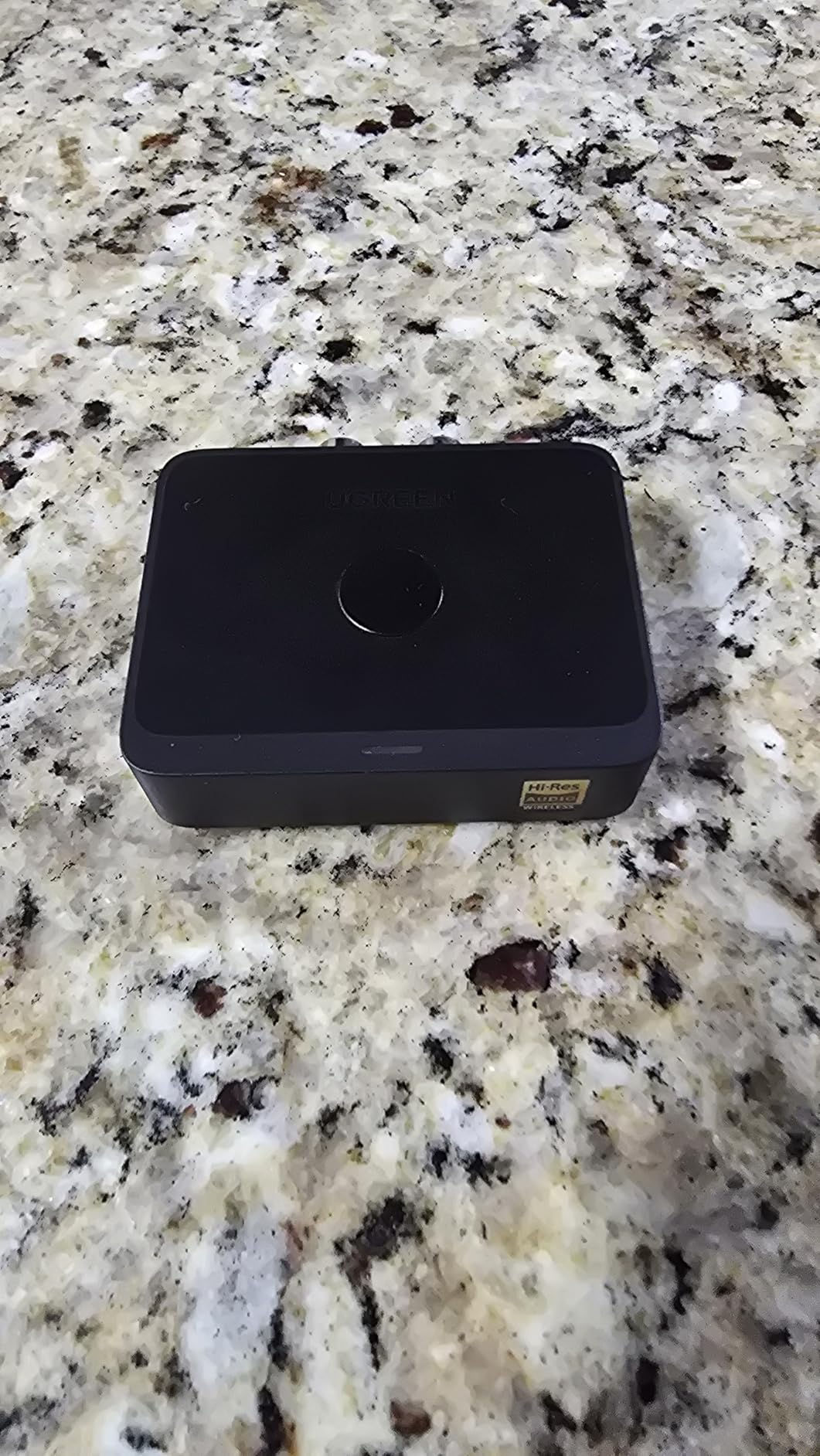 UGREEN Bluetooth 6.0 Receiver with LDAC, Hi-Res Wireless Audio Adapter with Low Latency, for Old Stereo/Speakers/Wired Speakers/Home Audio Music Streaming Stereo System customer photo 2