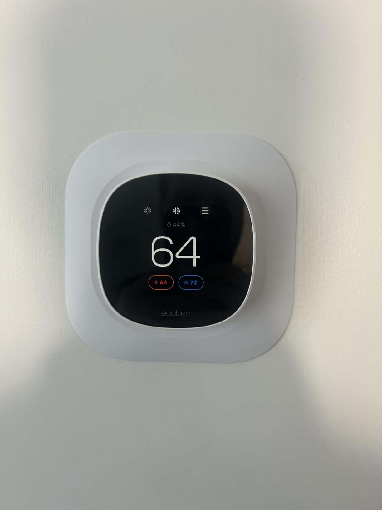 ecobee Smart Thermostat Essential - WiFi Thermostat, Energy Star Certified | Programmable Wi-Fi Thermostat - Works with Siri, Alexa, and Google Assistant. energy saving thermostat. customer photo 2