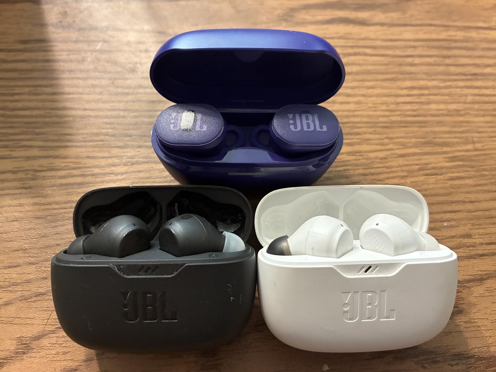 JBL Endurance Race 2 - True Wireless Earbuds - Blue | Waterproof and dustproof, Ergonomic wing enhancer with Twistlock technology, Enhance your work-out with Sports Mode customer photo 2