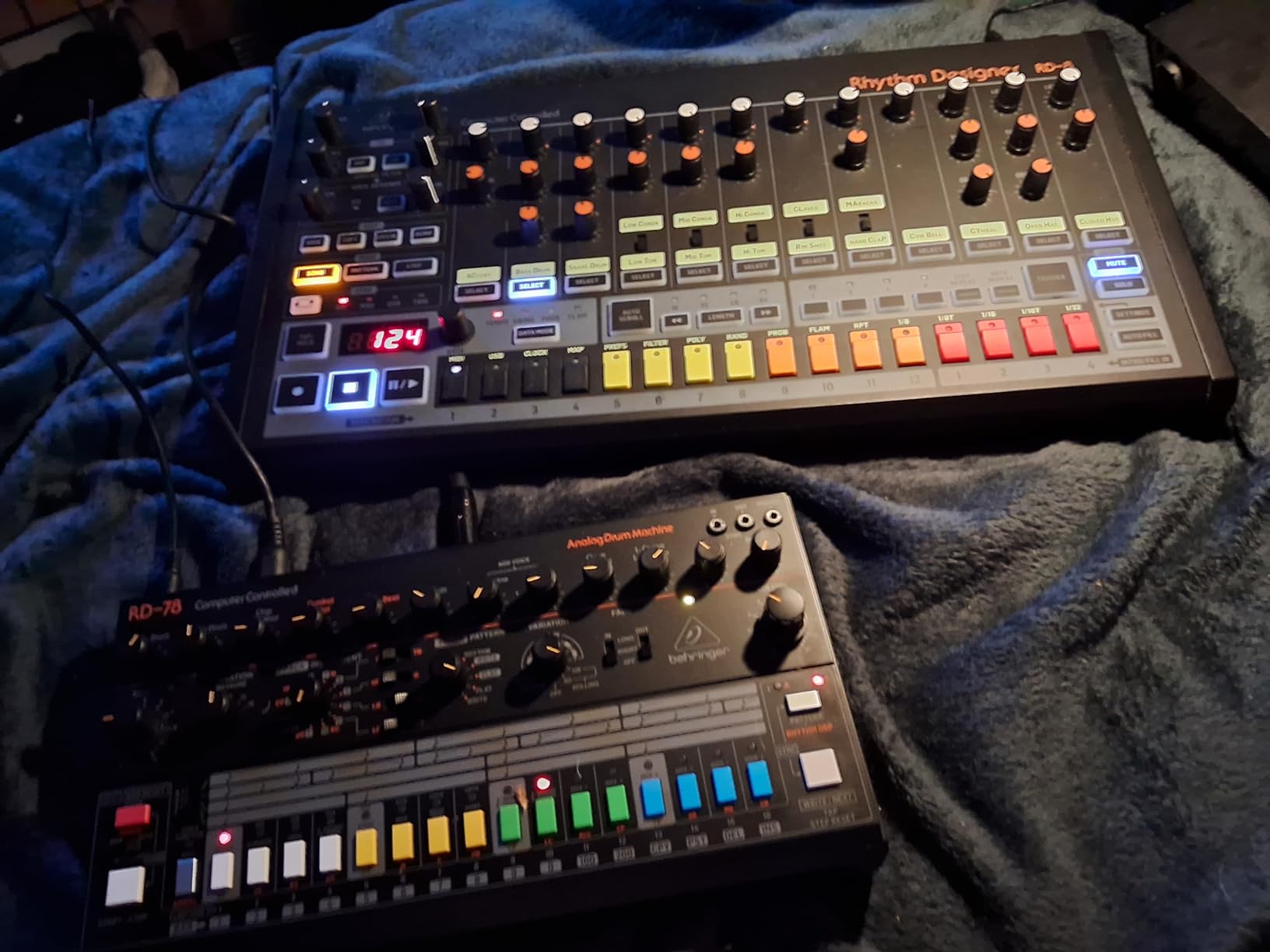 Behringer RD-78 Classic Analog Drum Machine with 15 Drum Sounds, 34 Rhythm Presets, 16-Step Sequencer for Music Production and Live Performance customer photo 1