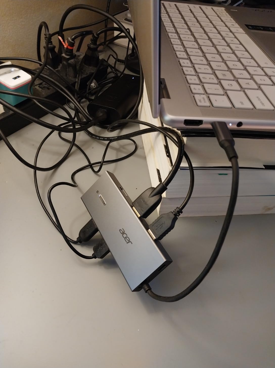 Acer USB-C Docking Station Dual Monitor, 9-in-1 Laptop Dock with 2 HDMI, 4K@60Hz HDMI, USB A&C 3.0, SD/Micro SD, 100W PD customer photo 1