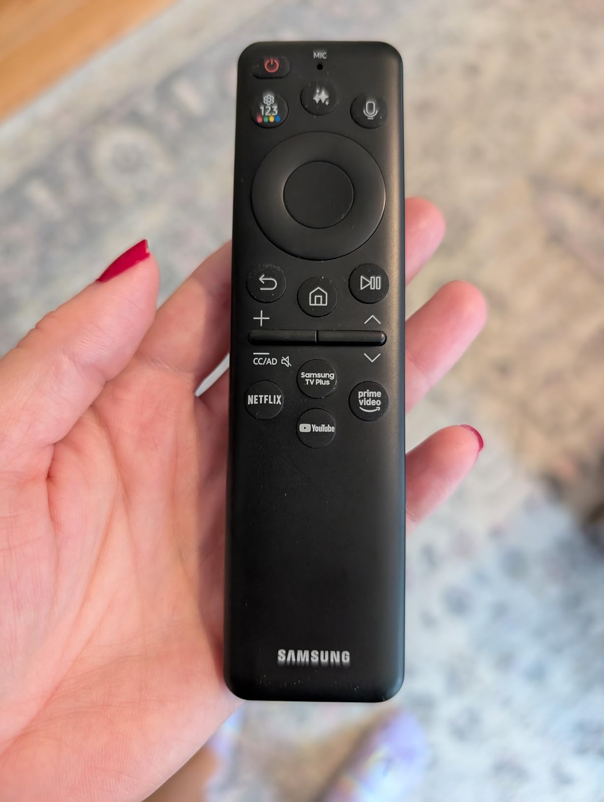 Samsung 65-Inch Class Neo QLED 8K QN900F Series, Vision AI, Mini LED Smart TV (2025 Model, 65QN900F) Neo Quantum HDR 8K Pro, Object Tracking Sound + w/Dolby Atmos, Glare Free, Alexa Built-in customer photo 1