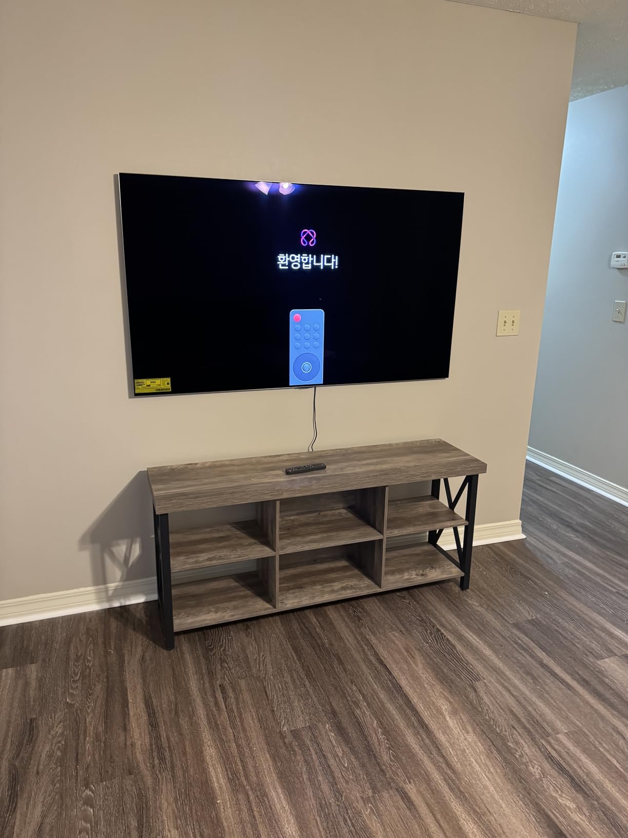 LG 77-Inch Class OLED evo AI Super Upscaling 4K G5 Series Smart TV w/Dolby Atmos, Vision, HDR10, Filmmaker Mode, Wow Orchestra, Alexa Built-in (OLED77G5WUA, 2025) customer photo 1