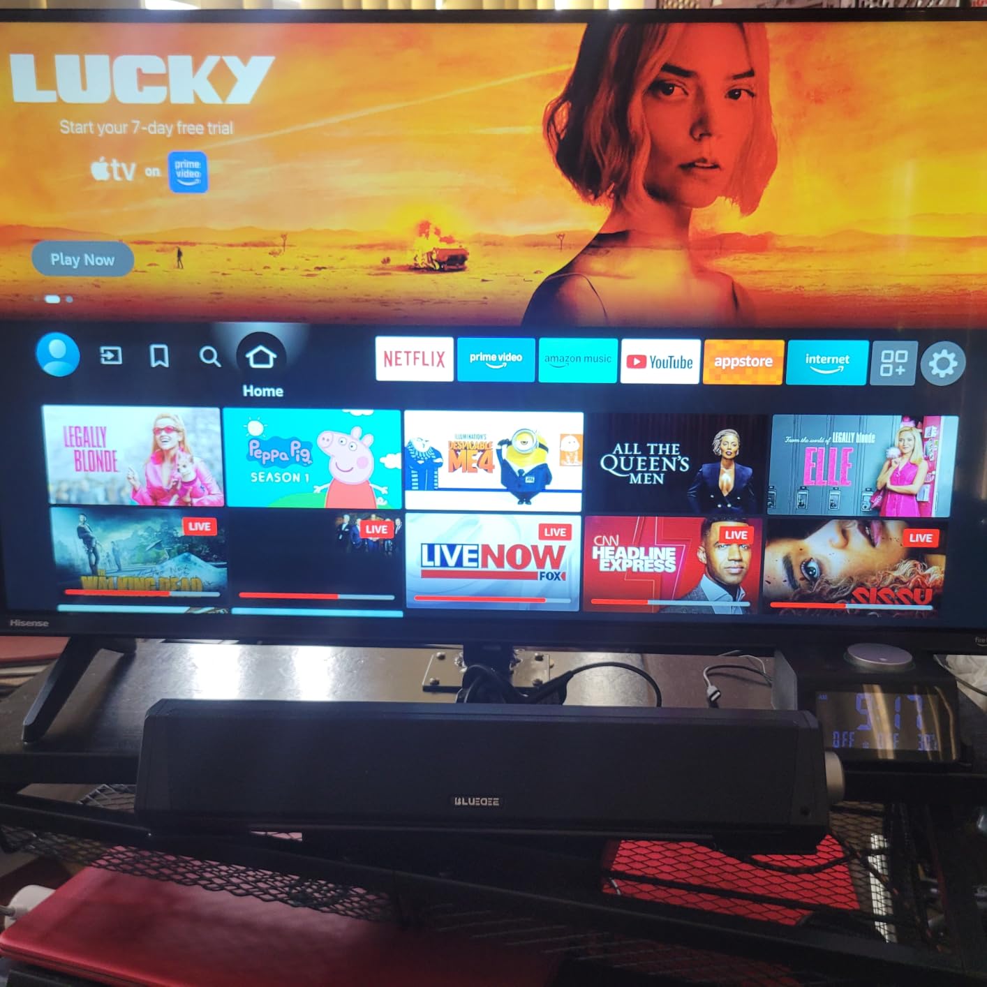 Hisense 40-Inch Class A4 Series FHD 1080p Smart Fire TV (40A4NF) - DTS Virtual: X, Slim Bezel Design, Alexa Built in, Streaming TV, Black customer photo 2