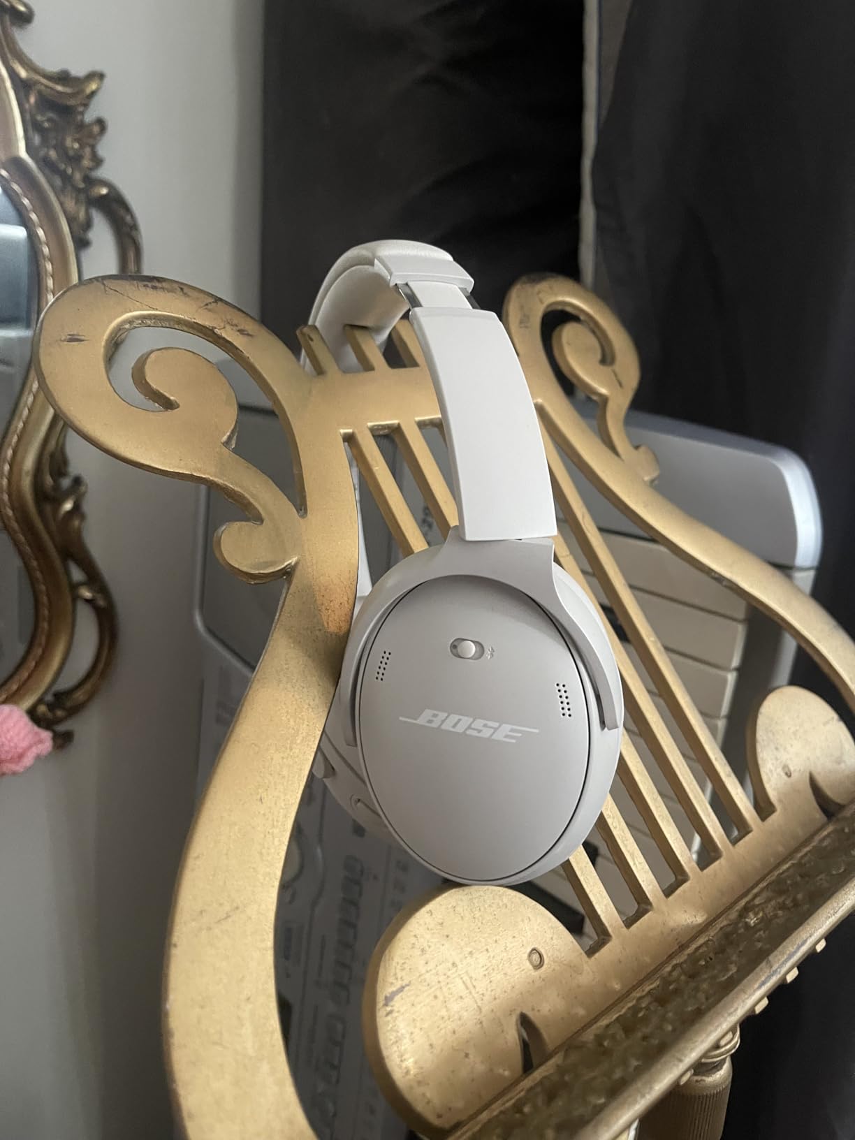 Bose QuietComfort Headphones - Wireless Bluetooth Headphones, Active Over Ear Noise Cancelling and Mic, USB-C Charging, Deep Bass, Up to 24 Hours of Playtime, Twilight Blue - Limited Edition Color customer photo 1