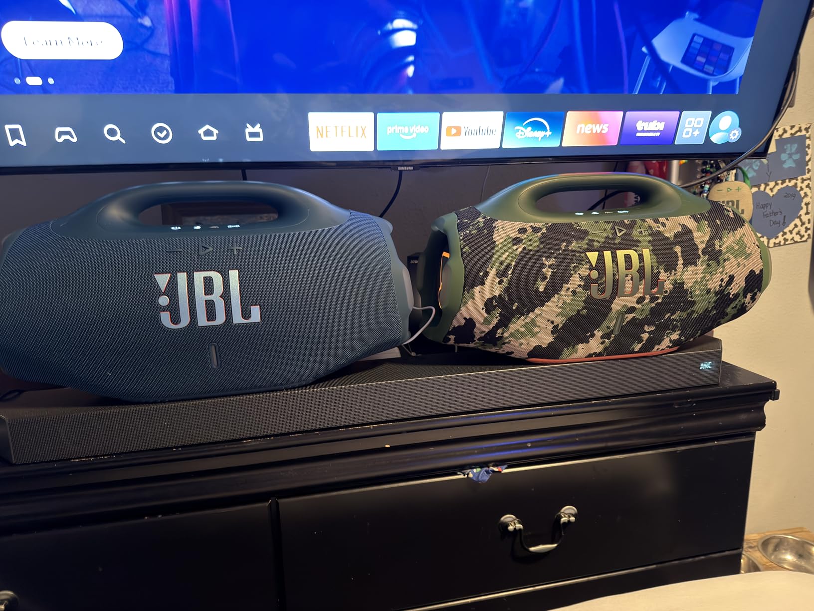 JBL Boombox 4 Portable Bluetooth Speaker, Waterproof, Deep Bass - Black | Up To 34 Hours Playtime, IP68 Dustproof, AI Sound Boost For Louder Clearer Audio, Ideal For Beach, Pool, Boat And Outdoor Parties customer photo 1