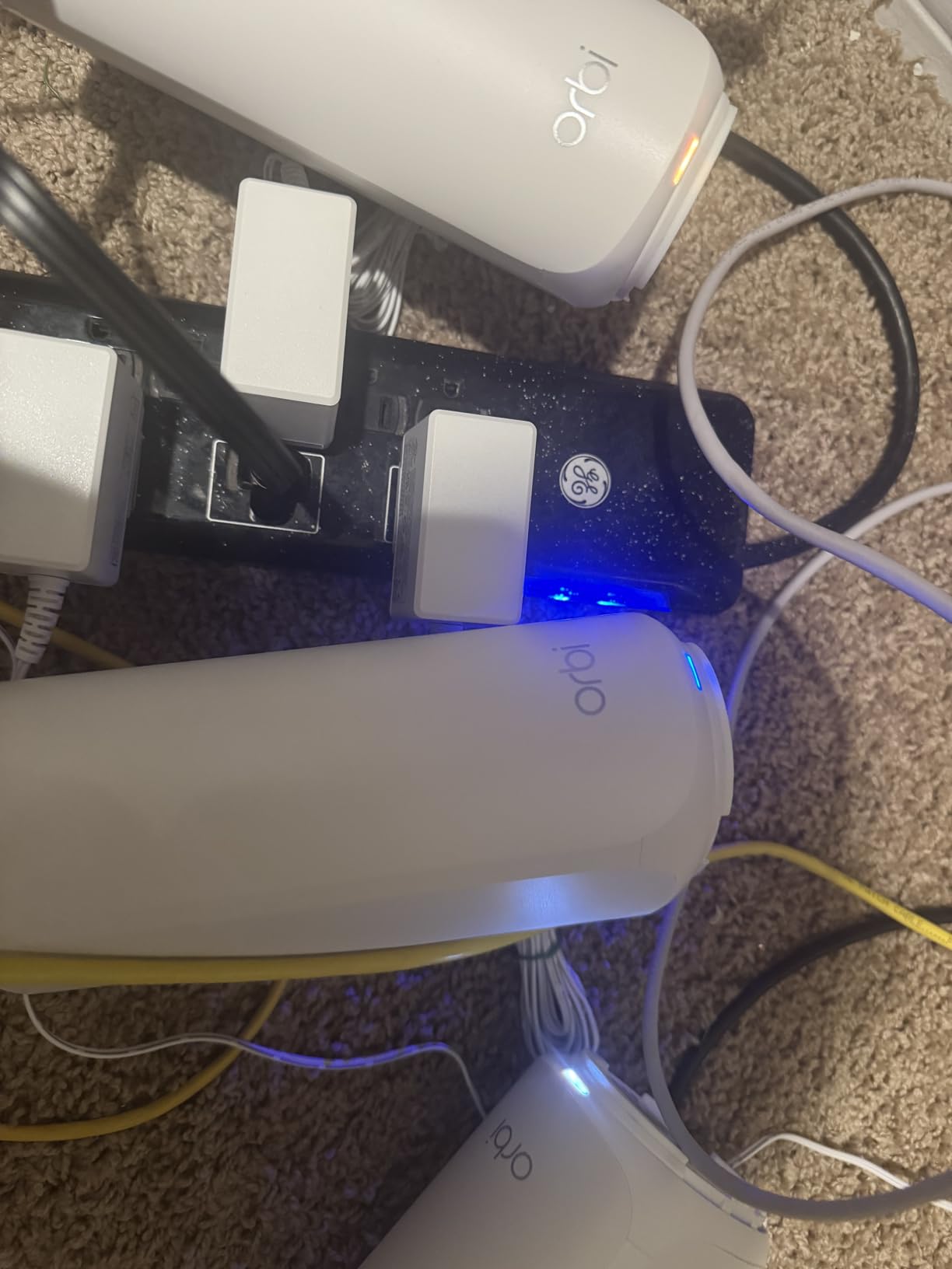 NETGEAR Orbi 370 WiFi 7 Mesh System Dual-Band, Up to 6,000 sq ft, 3 Pack | Mesh Router + 2 Satellite Extenders, Up to 5 Gbps, 70 Devices, Security Features, 2.5 Gig Internet Port (RBE373) customer photo 1