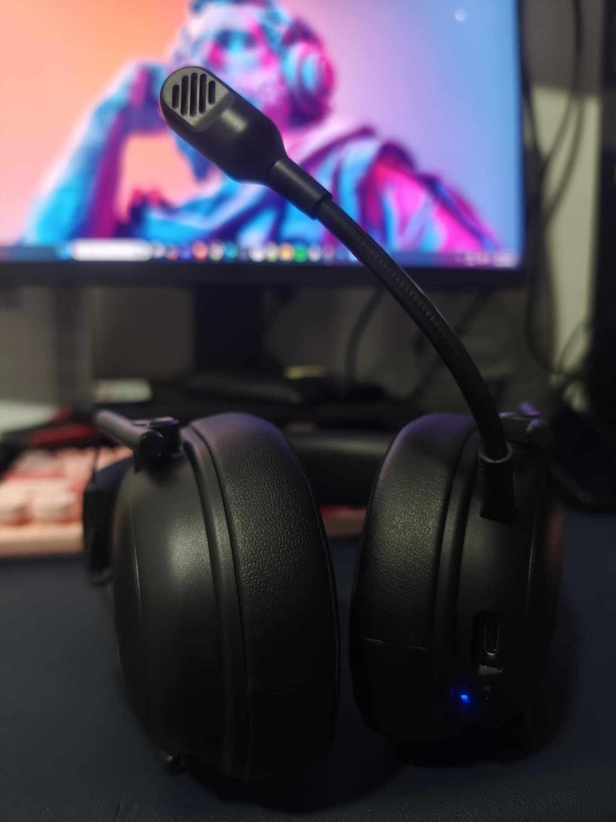 Razer BlackShark V3 X HyperSpeed Wireless PC Gaming Headset, Black | 50mm Drivers, Cardioid Mic, 2.4 GHz, Bluetooth, USB, Works with Mac, PS5, Nintendo Switch, Smartphone, 70 Hr Battery customer photo 2